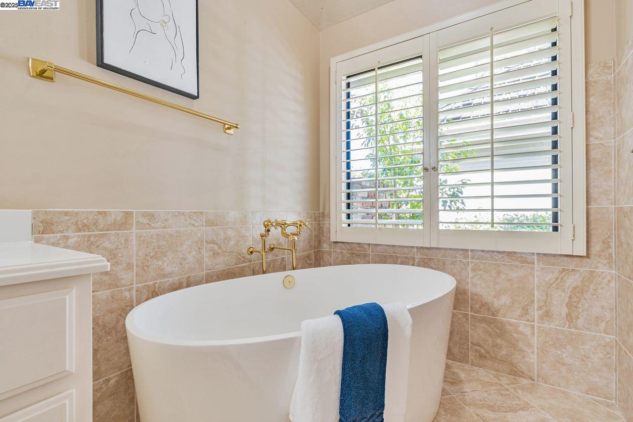 Detail Gallery Image 52 of 60 For 158 Golden Ridge Rd, Alamo,  CA 94507 - 3 Beds | 2/1 Baths