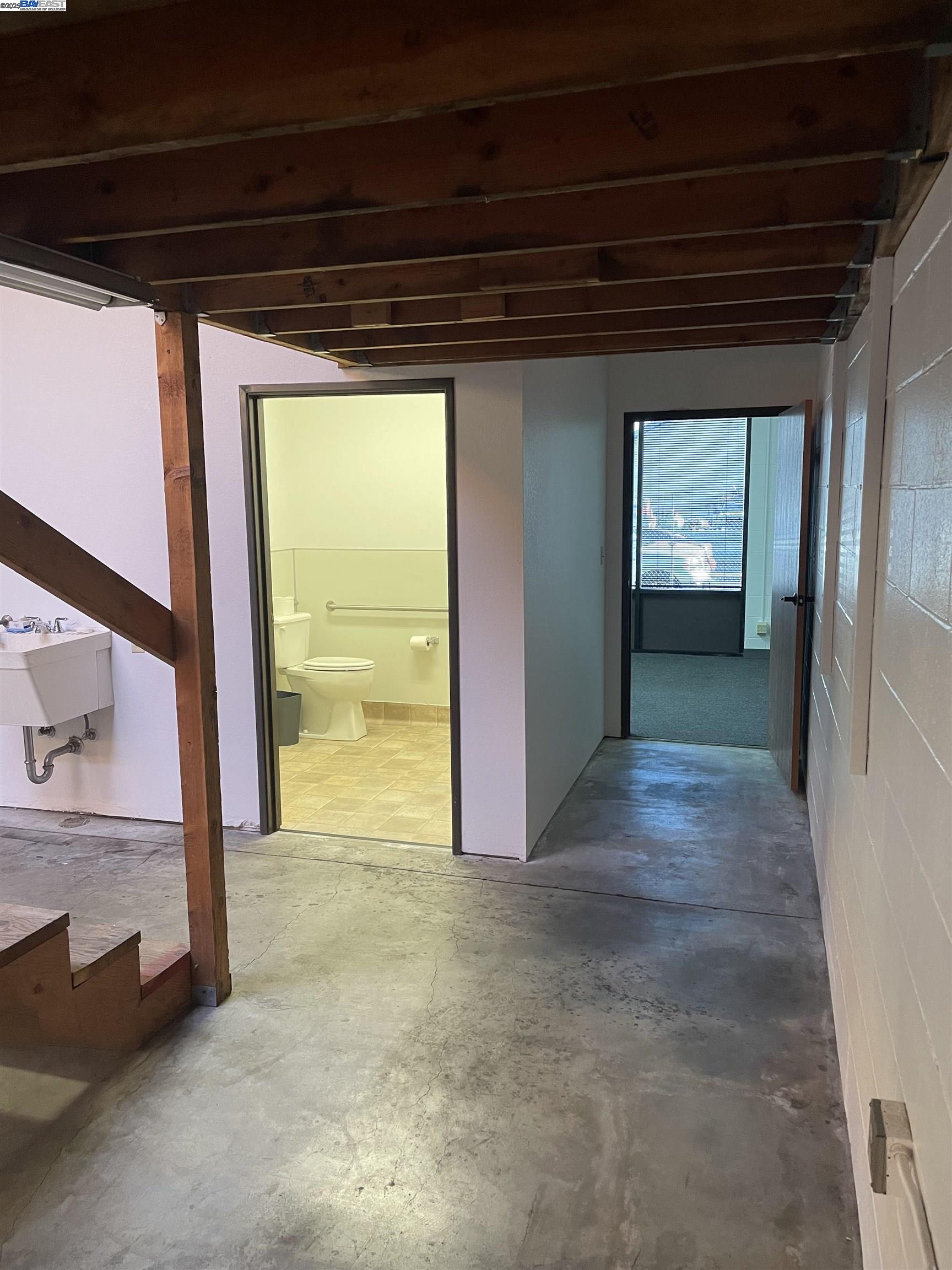 Detail Gallery Image 10 of 10 For 3326 Elmwood Avenue, Oakland,  CA 94601 - – Beds | – Baths