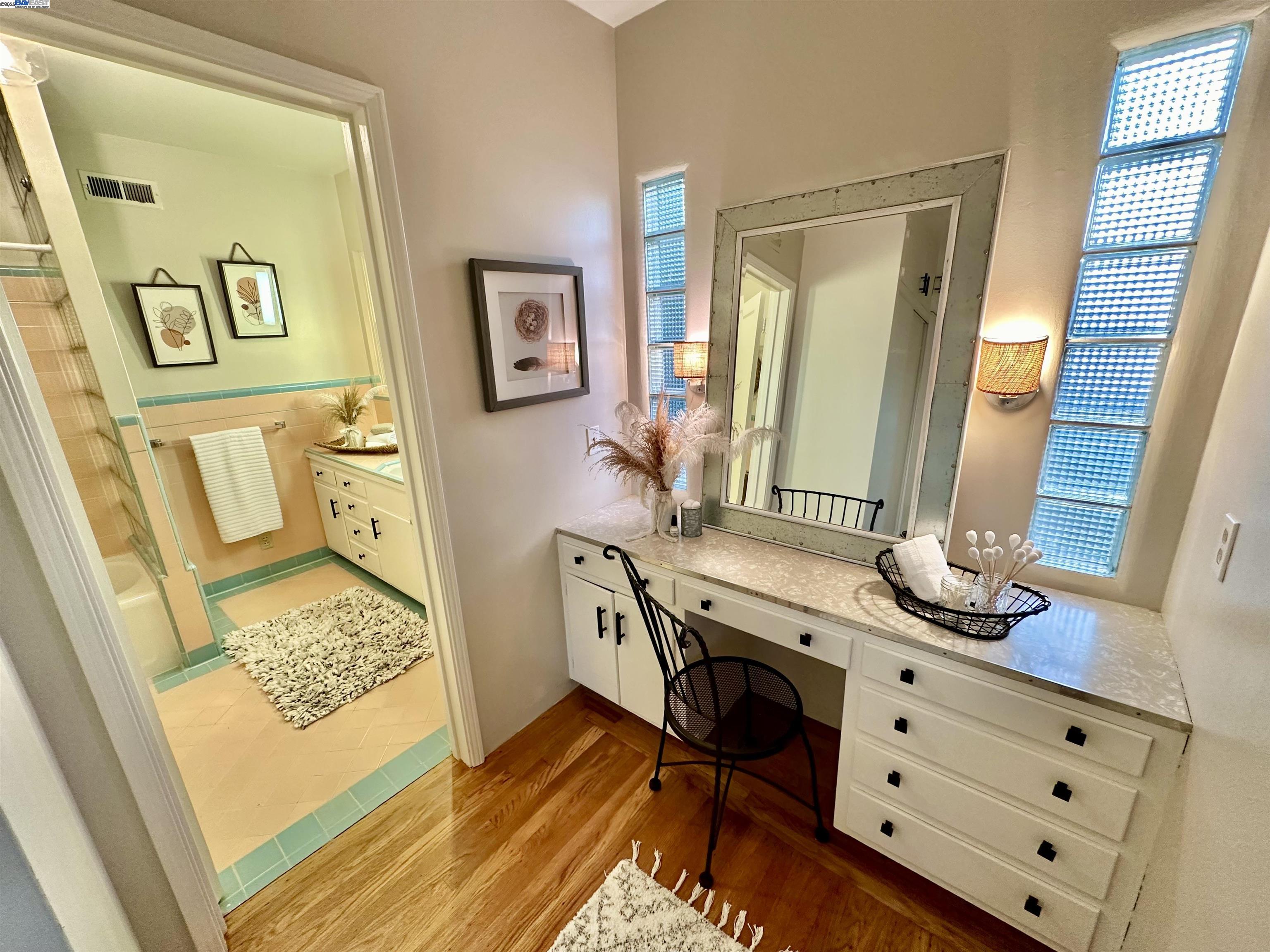 Detail Gallery Image 17 of 30 For 915 Estudillo Ave, San Leandro,  CA 94577 - 4 Beds | 3 Baths