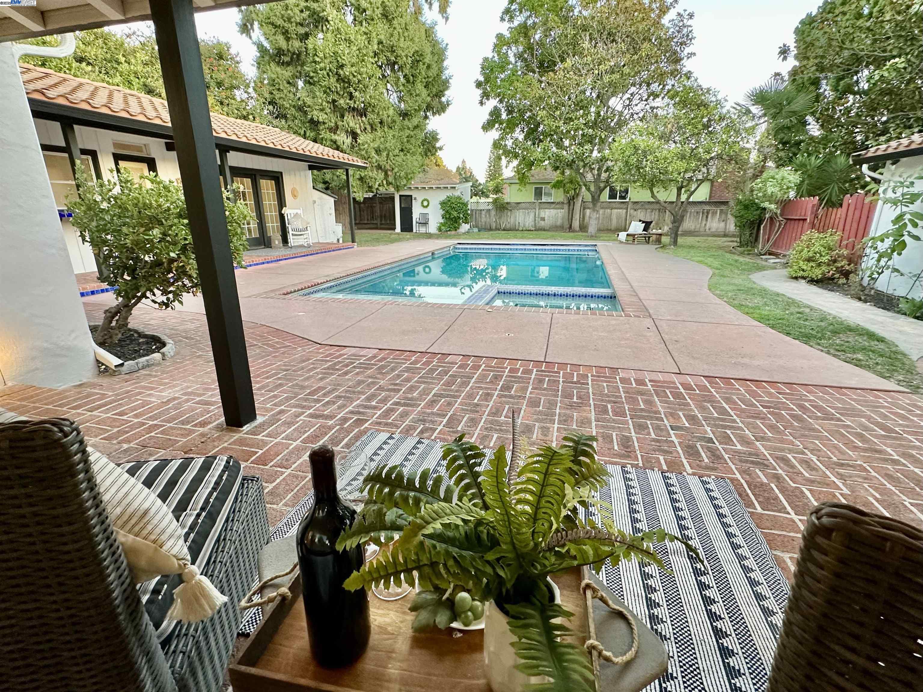 Detail Gallery Image 23 of 30 For 915 Estudillo Ave, San Leandro,  CA 94577 - 4 Beds | 3 Baths