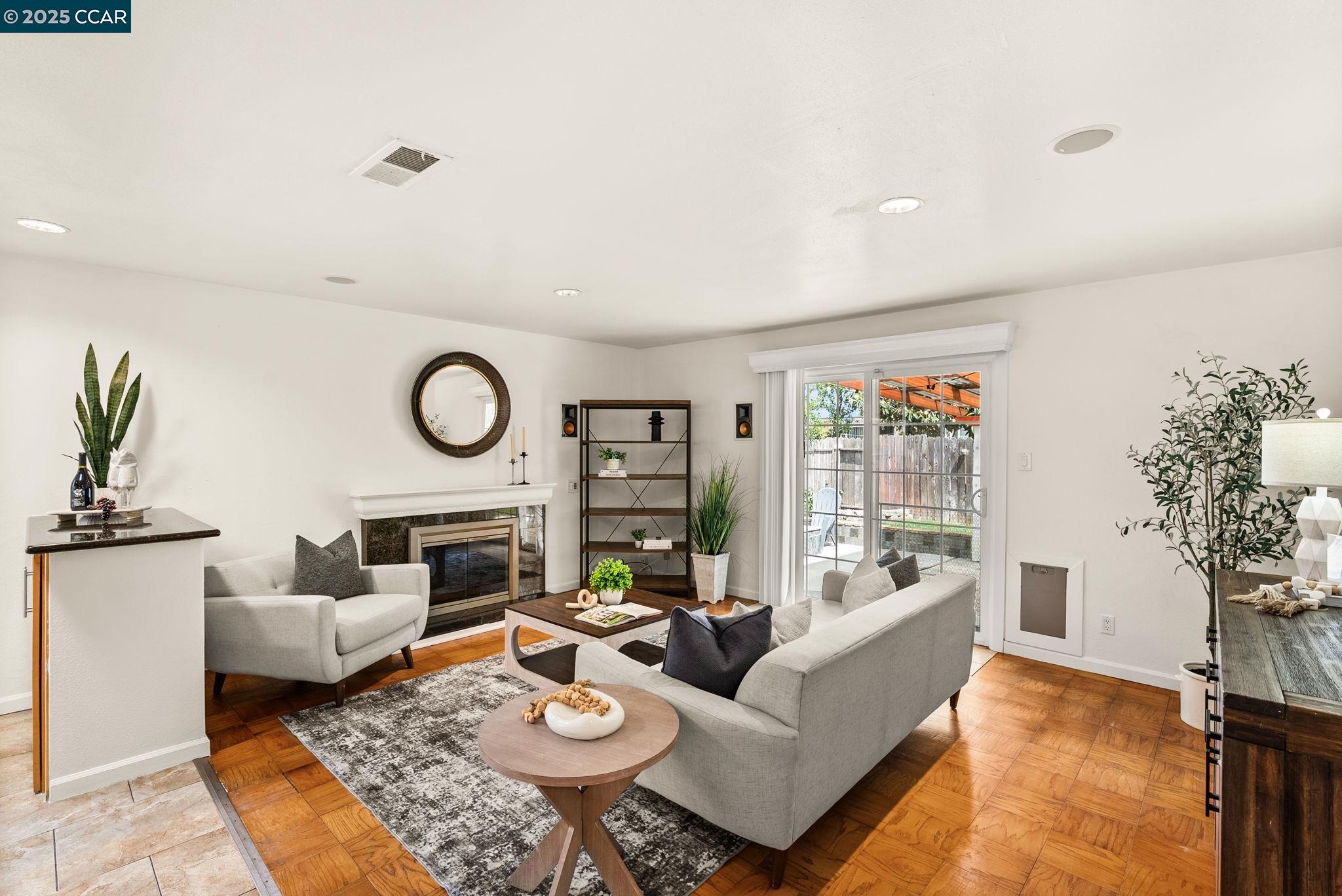 Detail Gallery Image 1 of 1 For 717 Capra Dr, American Canyon,  CA 94503 - 4 Beds | 2 Baths