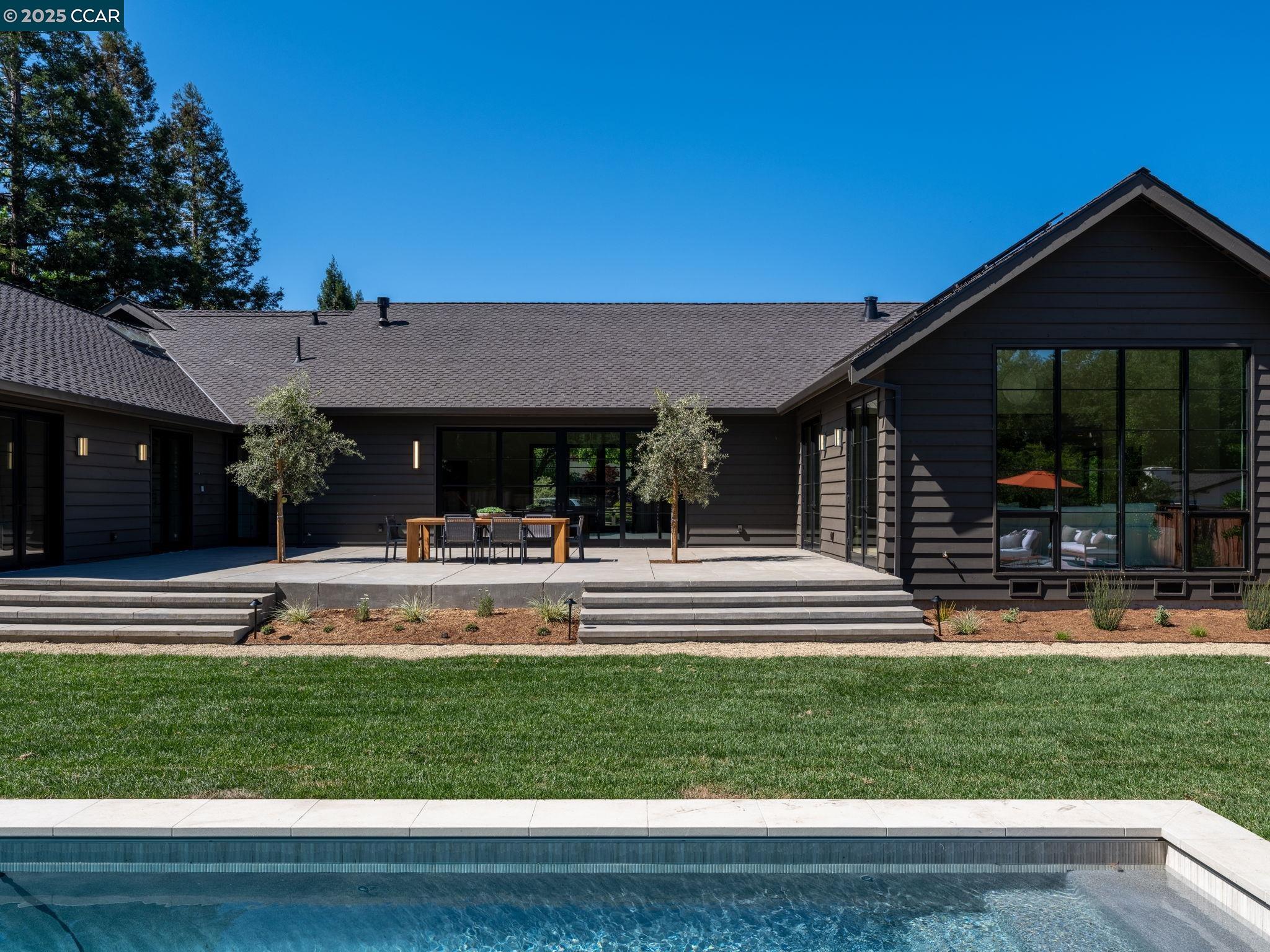 Detail Gallery Image 15 of 17 For 3364 Las Huertas Rd, Lafayette,  CA 94549 - 5 Beds | 6/1 Baths