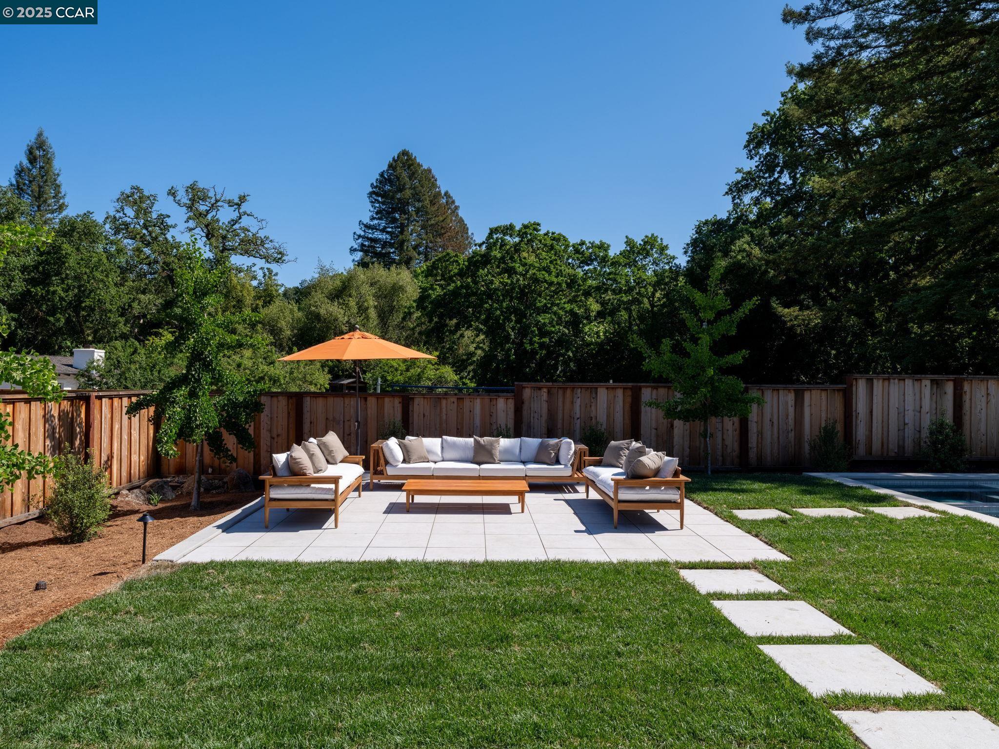 Detail Gallery Image 16 of 17 For 3364 Las Huertas Rd, Lafayette,  CA 94549 - 5 Beds | 6/1 Baths