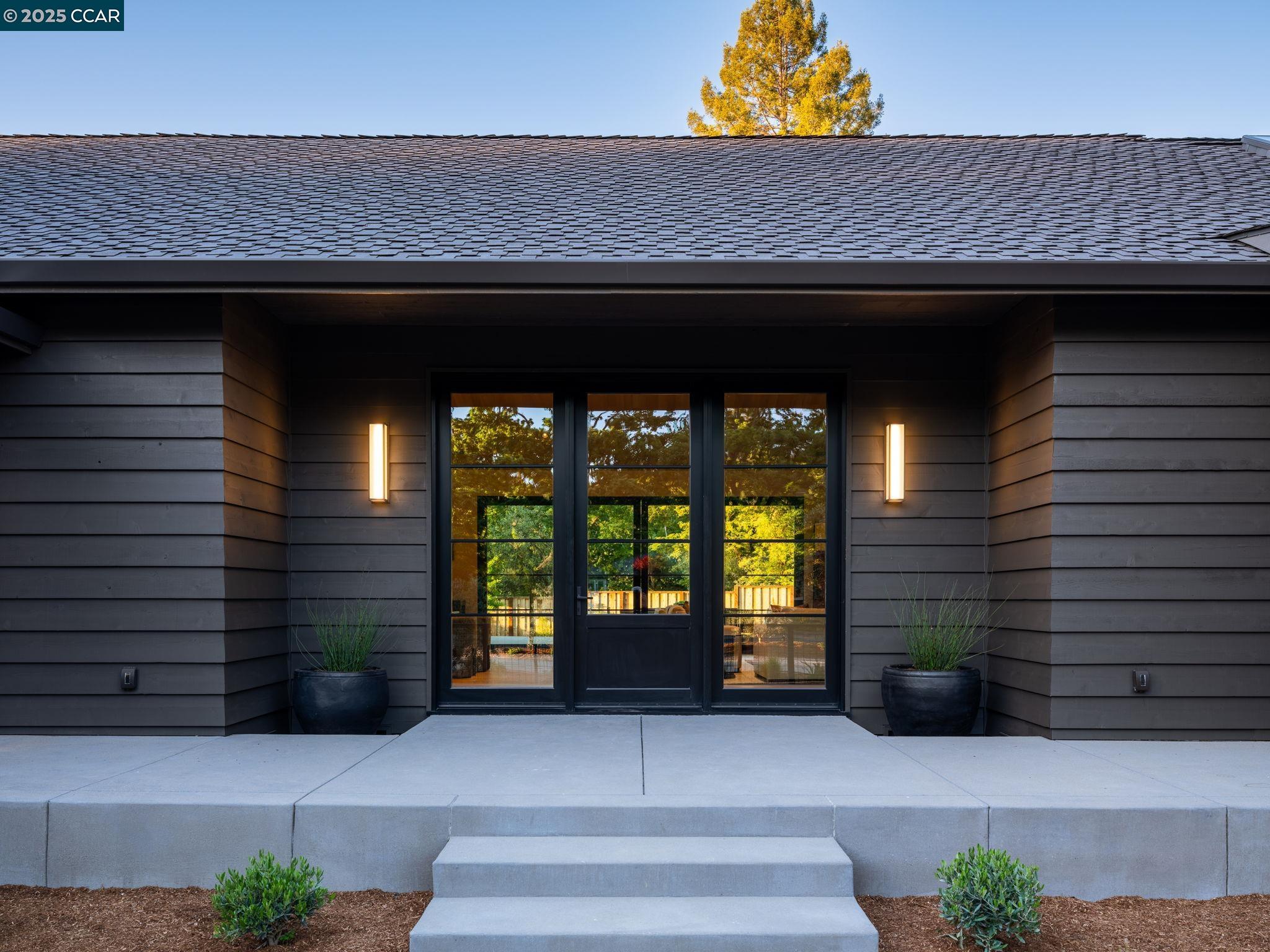 Detail Gallery Image 3 of 17 For 3364 Las Huertas Rd, Lafayette,  CA 94549 - 5 Beds | 6/1 Baths