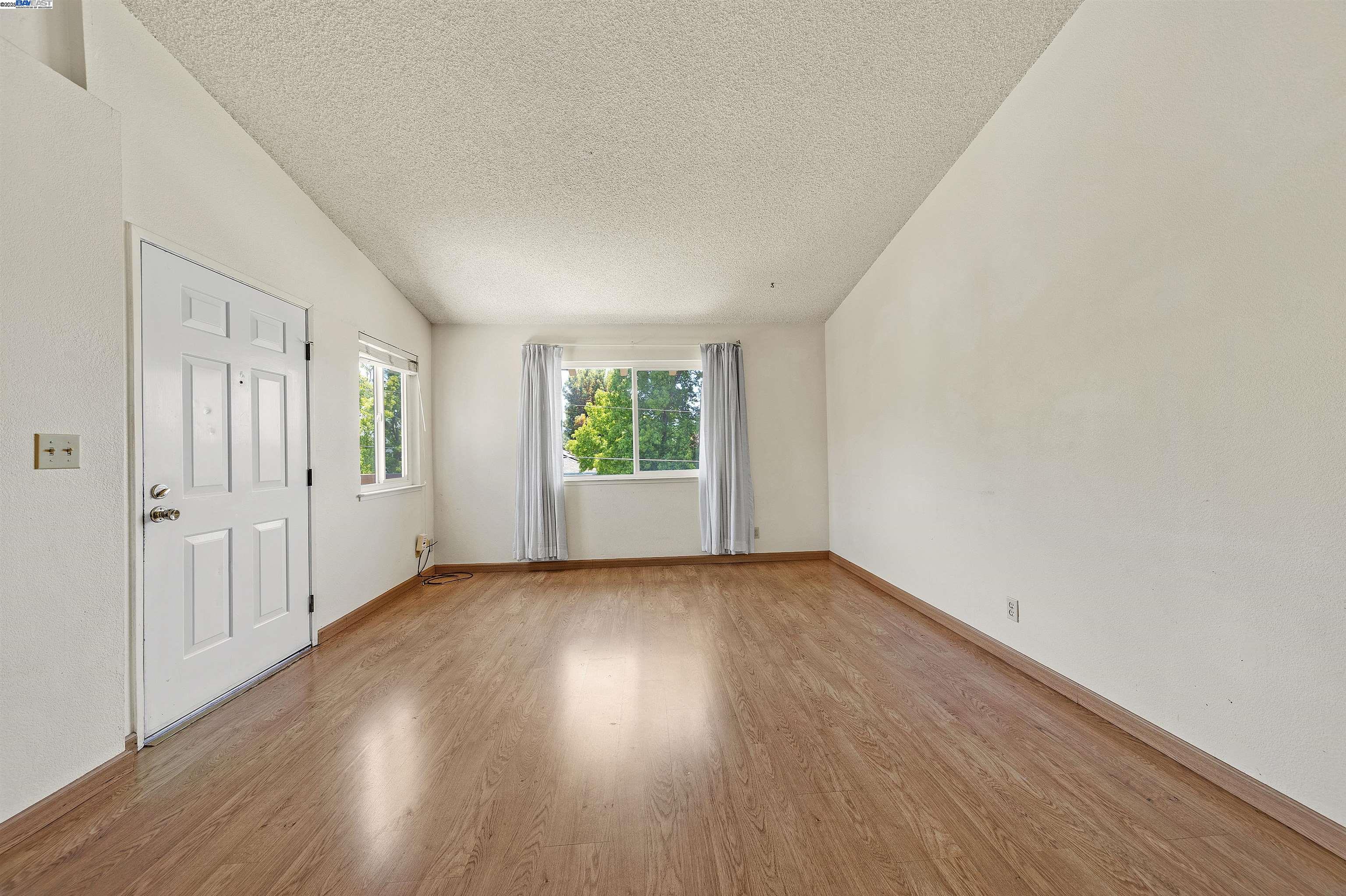 Photo #24: 41097183 Listing: Photo #24