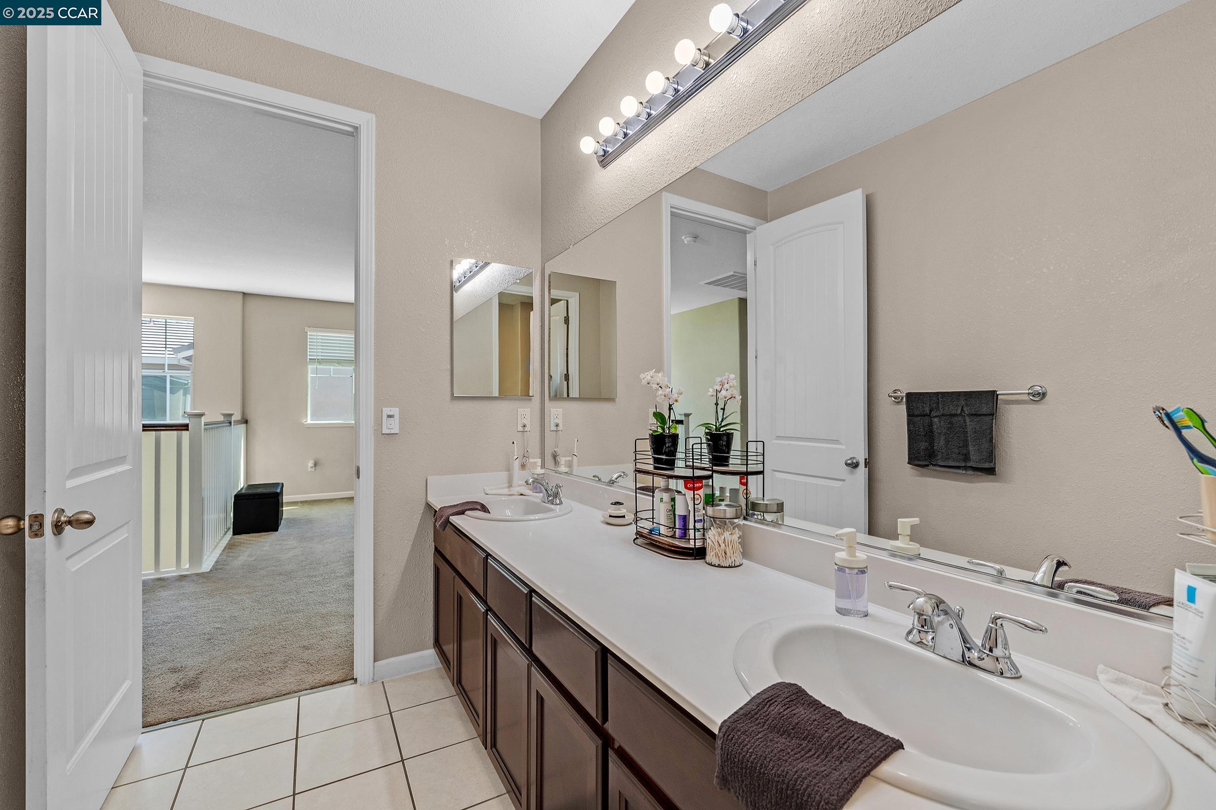 Detail Gallery Image 33 of 54 For 210 Belle Harbor Circle, Pittsburg,  CA 94565 - 5 Beds | 3/1 Baths