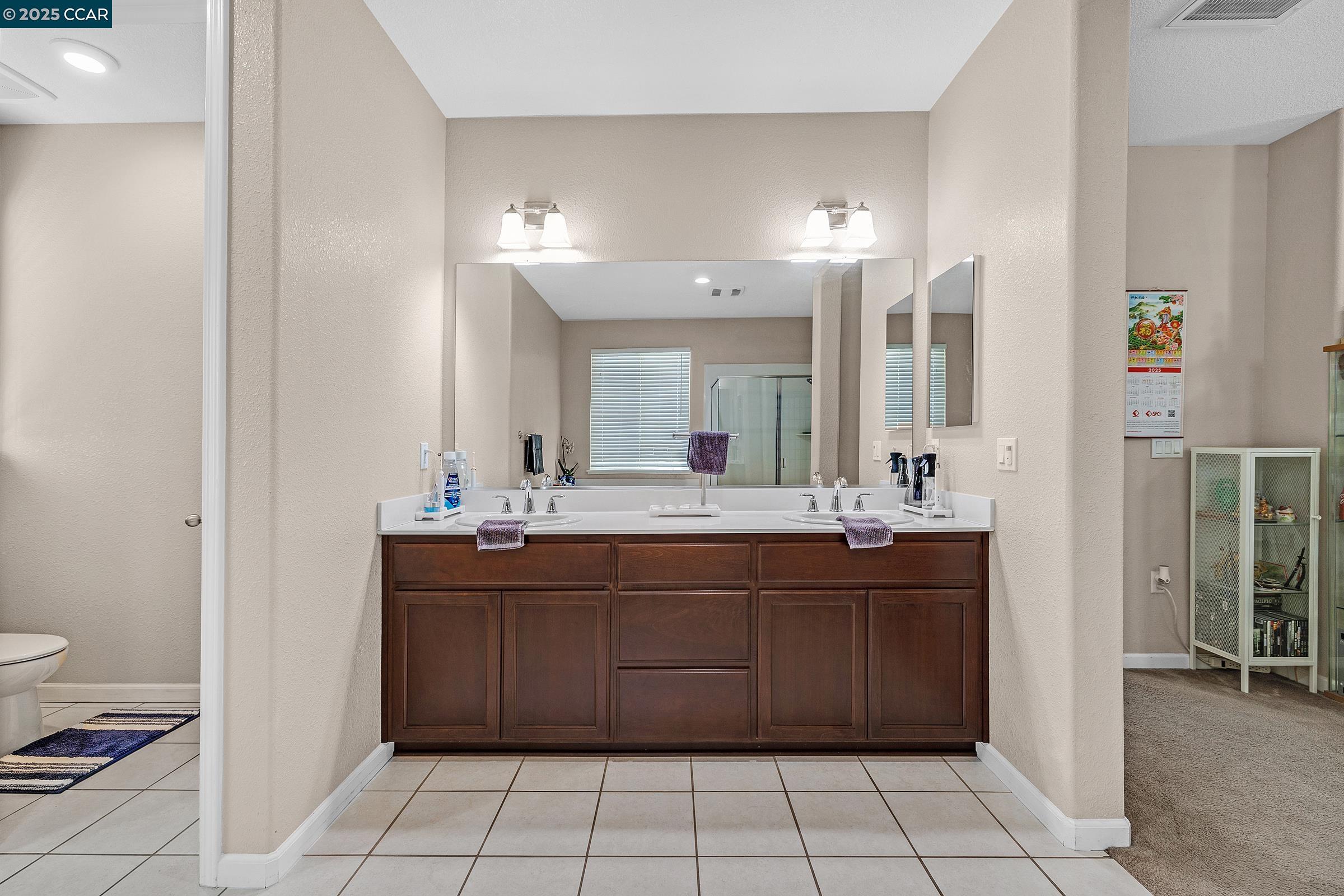 Detail Gallery Image 41 of 54 For 210 Belle Harbor Circle, Pittsburg,  CA 94565 - 5 Beds | 3/1 Baths
