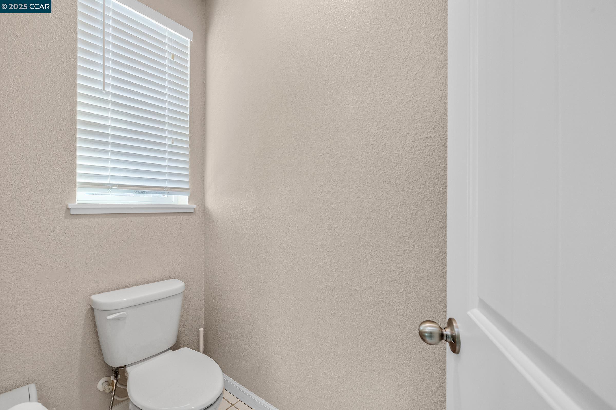Detail Gallery Image 42 of 54 For 210 Belle Harbor Circle, Pittsburg,  CA 94565 - 5 Beds | 3/1 Baths