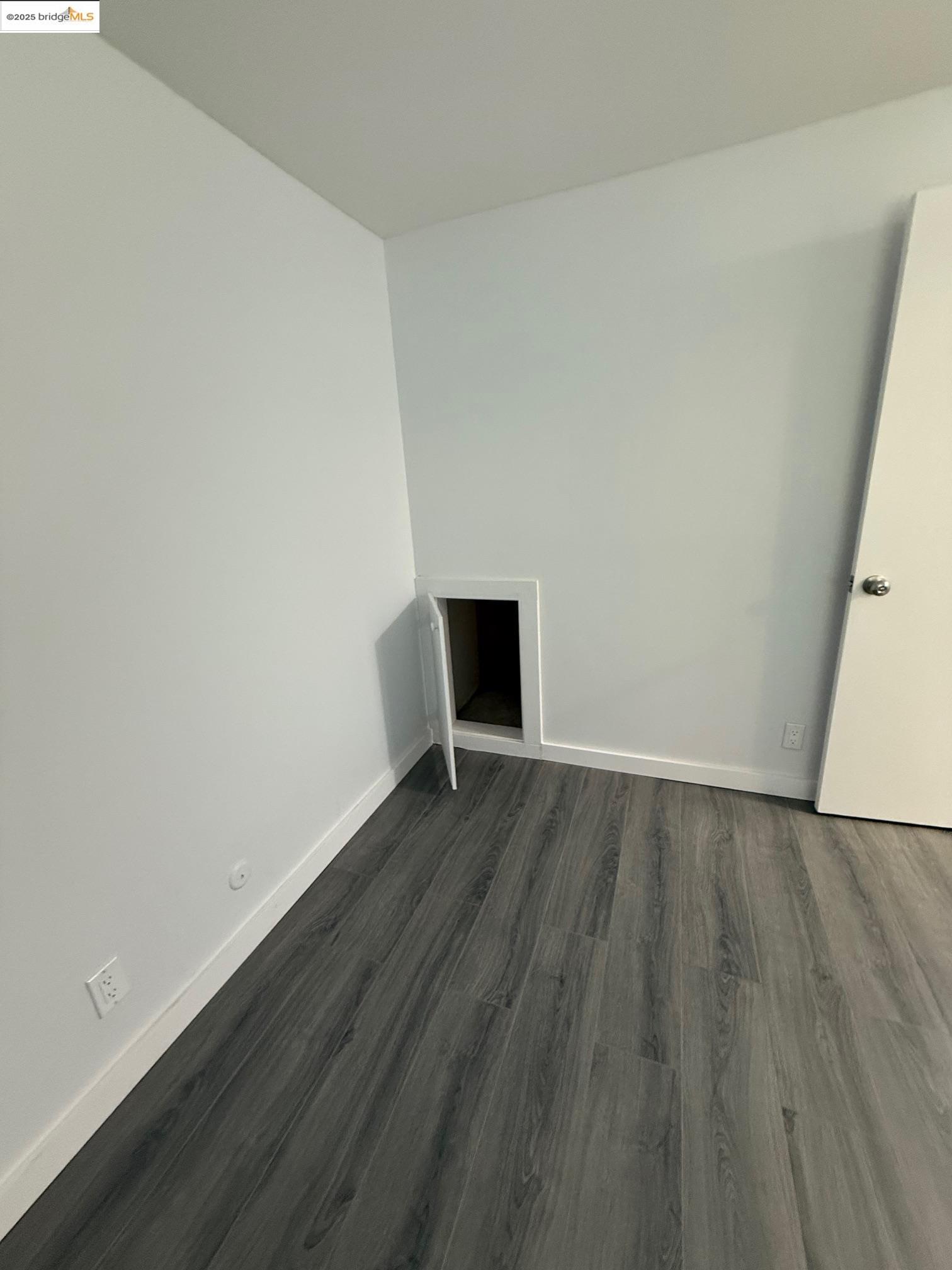 Detail Gallery Image 14 of 17 For 4057 Brant St #8,  San Diego,  CA 92103 - 1 Beds | 1 Baths