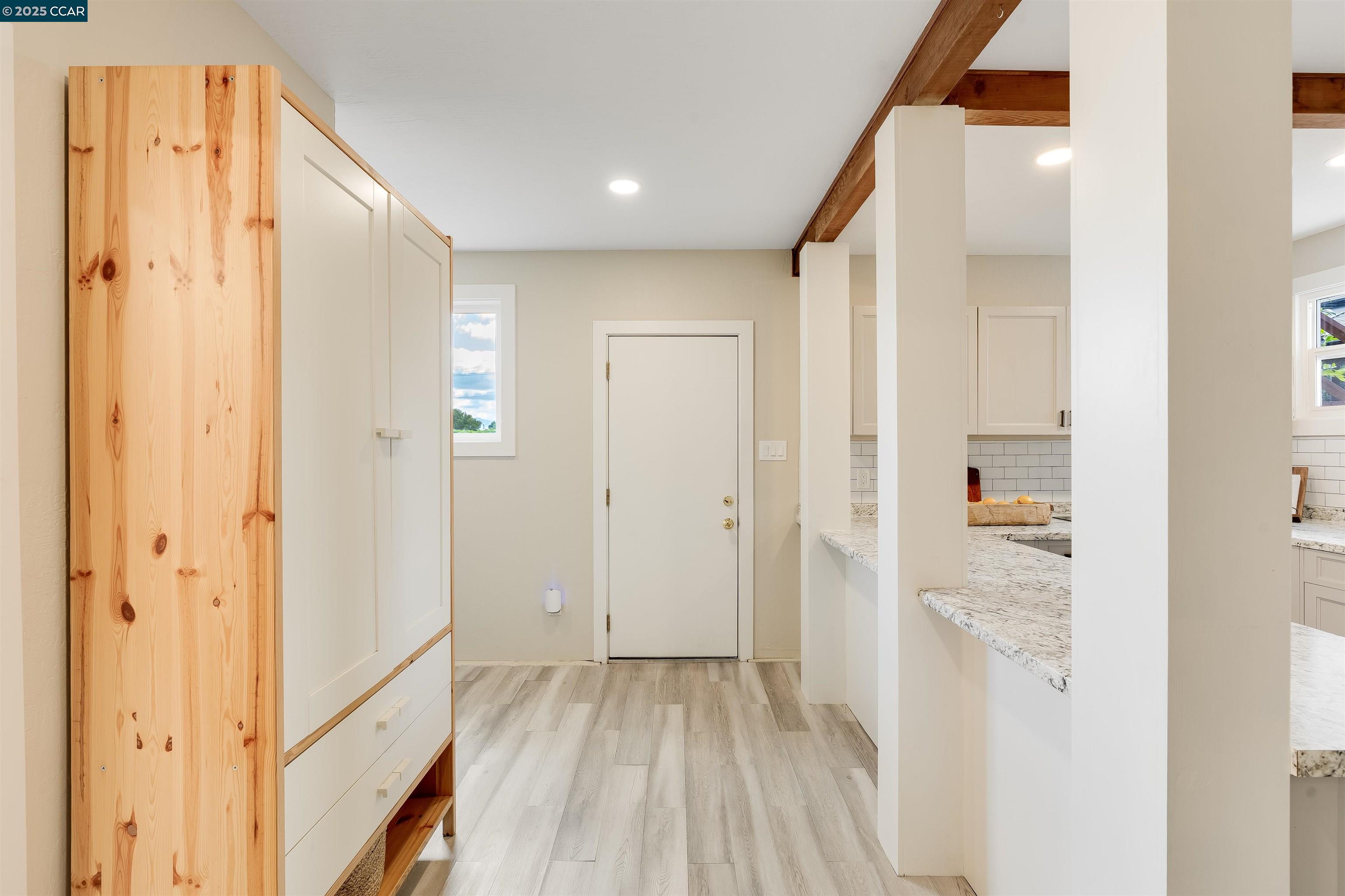 Detail Gallery Image 25 of 46 For 1150 Harbor View Dr, Martinez,  CA 94553 - 3 Beds | 2 Baths
