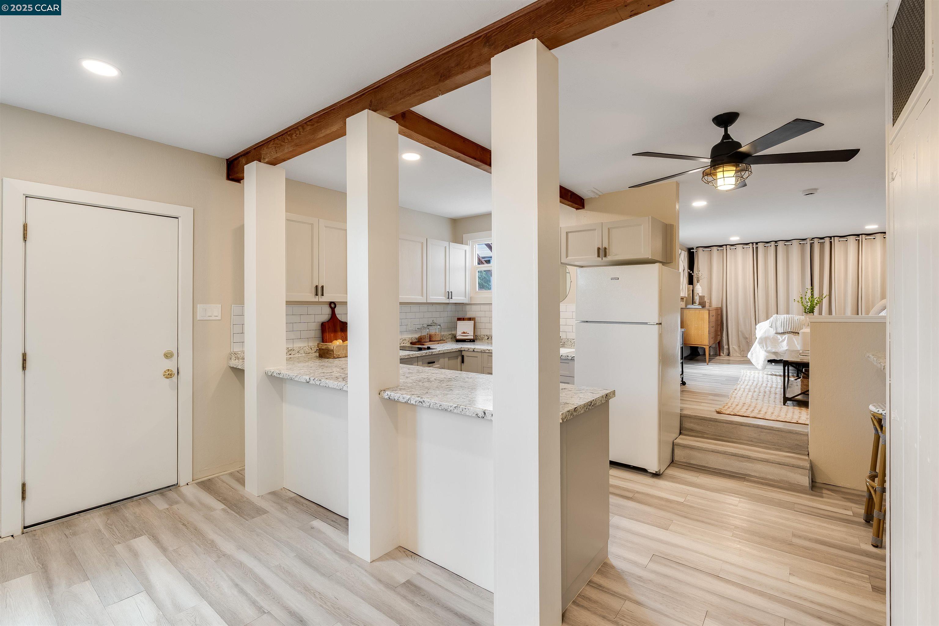 Detail Gallery Image 26 of 46 For 1150 Harbor View Dr, Martinez,  CA 94553 - 3 Beds | 2 Baths