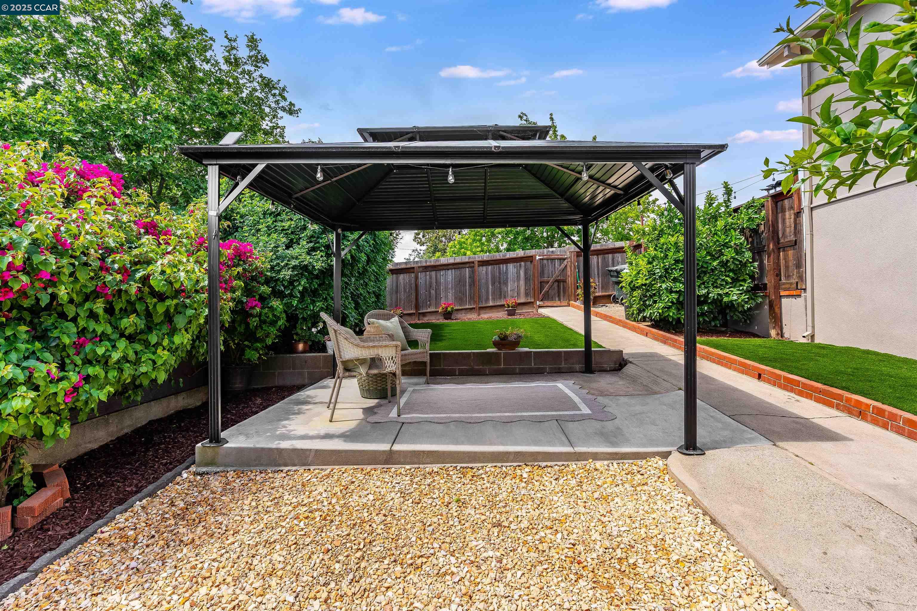 Detail Gallery Image 37 of 46 For 1150 Harbor View Dr, Martinez,  CA 94553 - 3 Beds | 2 Baths