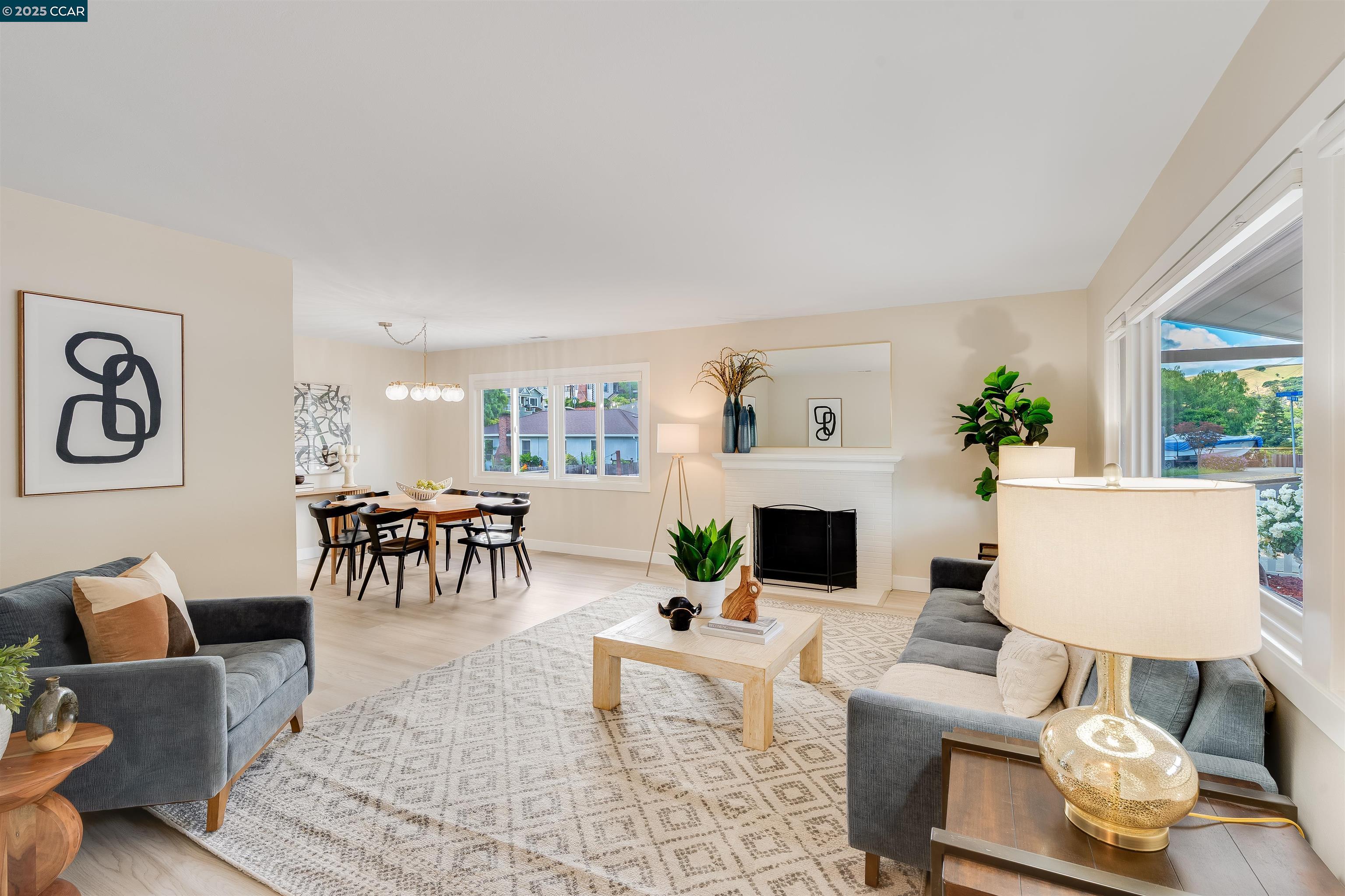 Detail Gallery Image 8 of 46 For 1150 Harbor View Dr, Martinez,  CA 94553 - 3 Beds | 2 Baths