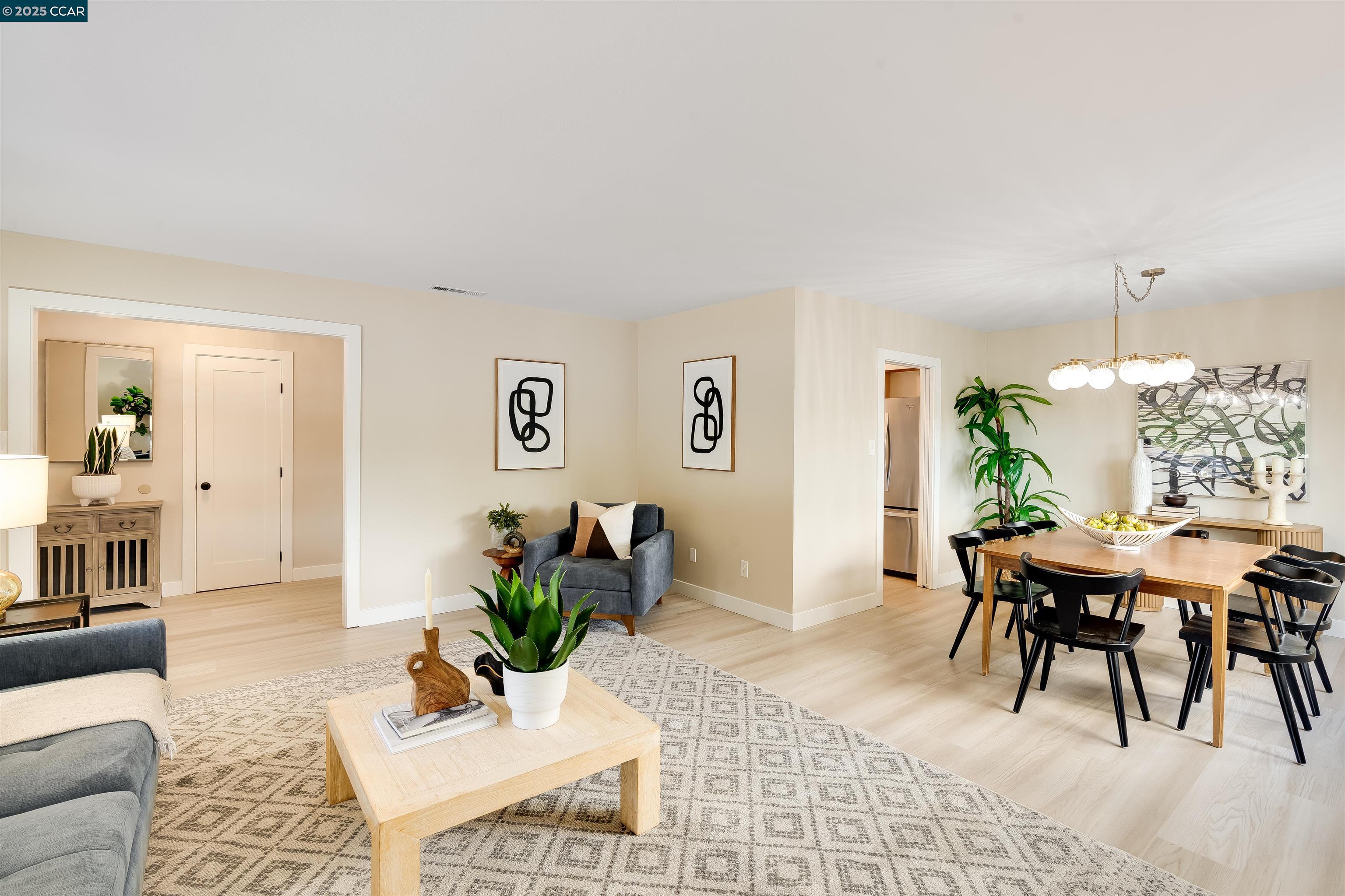 Detail Gallery Image 10 of 46 For 1150 Harbor View Dr, Martinez,  CA 94553 - 3 Beds | 2 Baths