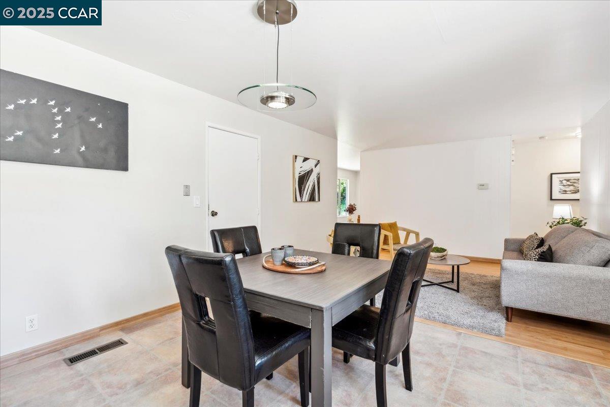 Detail Gallery Image 21 of 53 For 1144 Parkridge Dr, Richmond,  CA 94803 - 3 Beds | 2 Baths