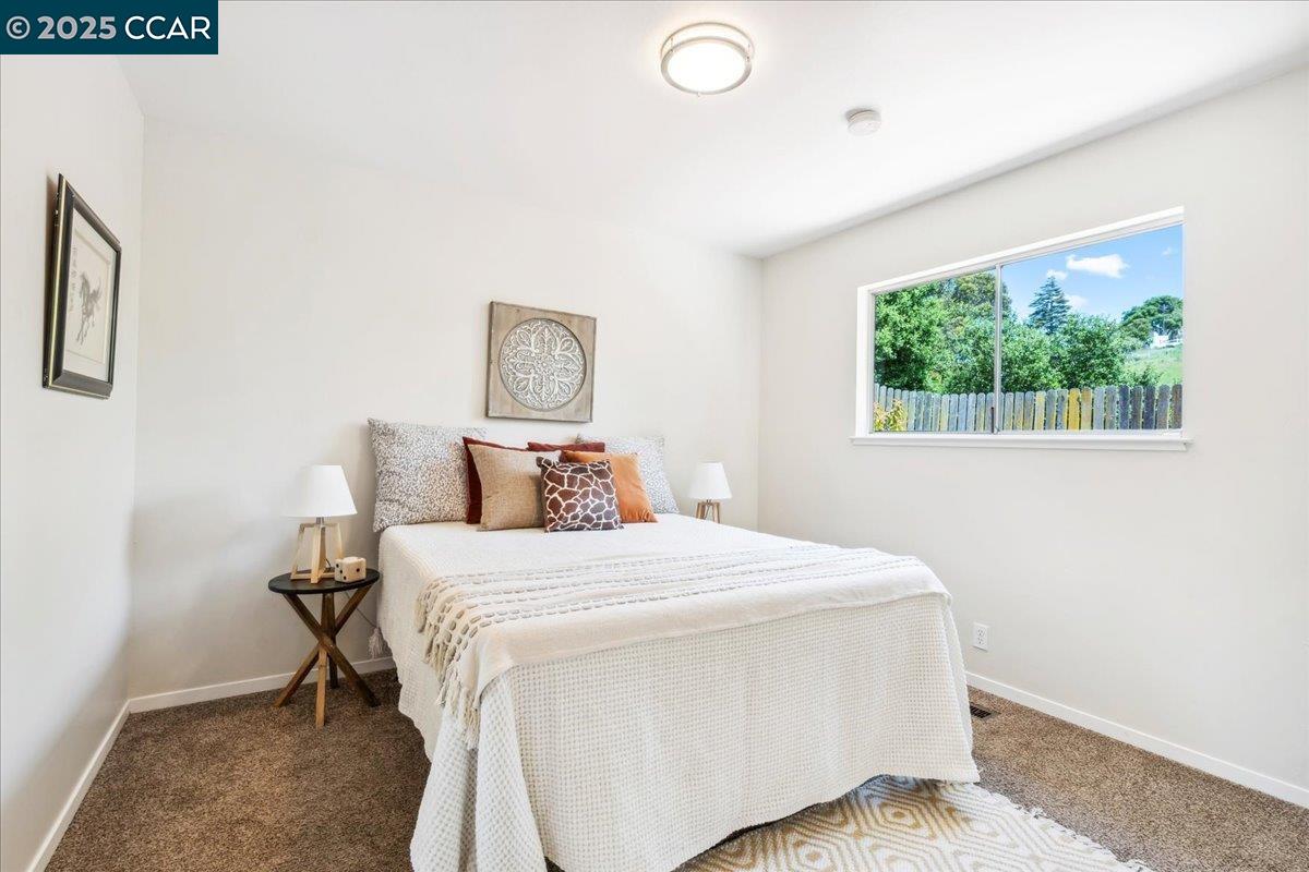 Detail Gallery Image 24 of 53 For 1144 Parkridge Dr, Richmond,  CA 94803 - 3 Beds | 2 Baths