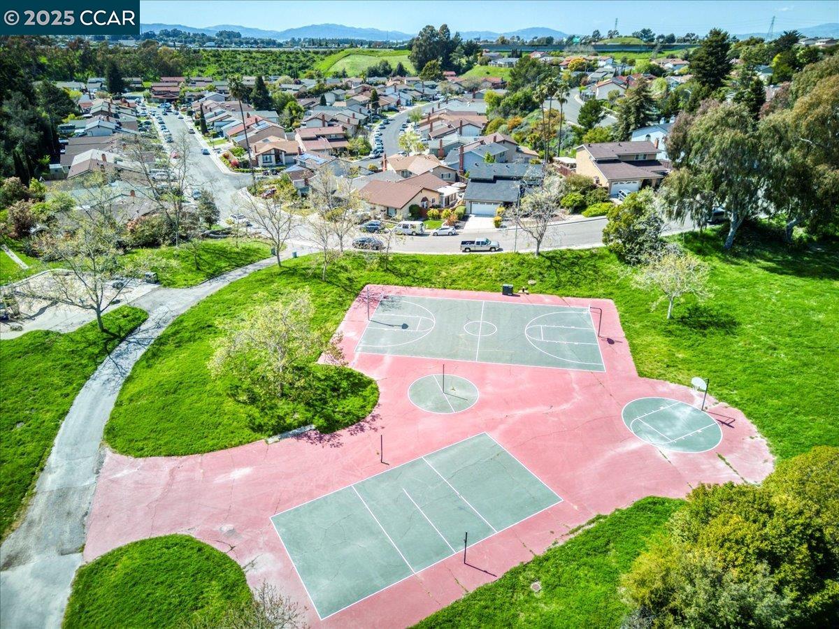 Detail Gallery Image 51 of 53 For 1144 Parkridge Dr, Richmond,  CA 94803 - 3 Beds | 2 Baths