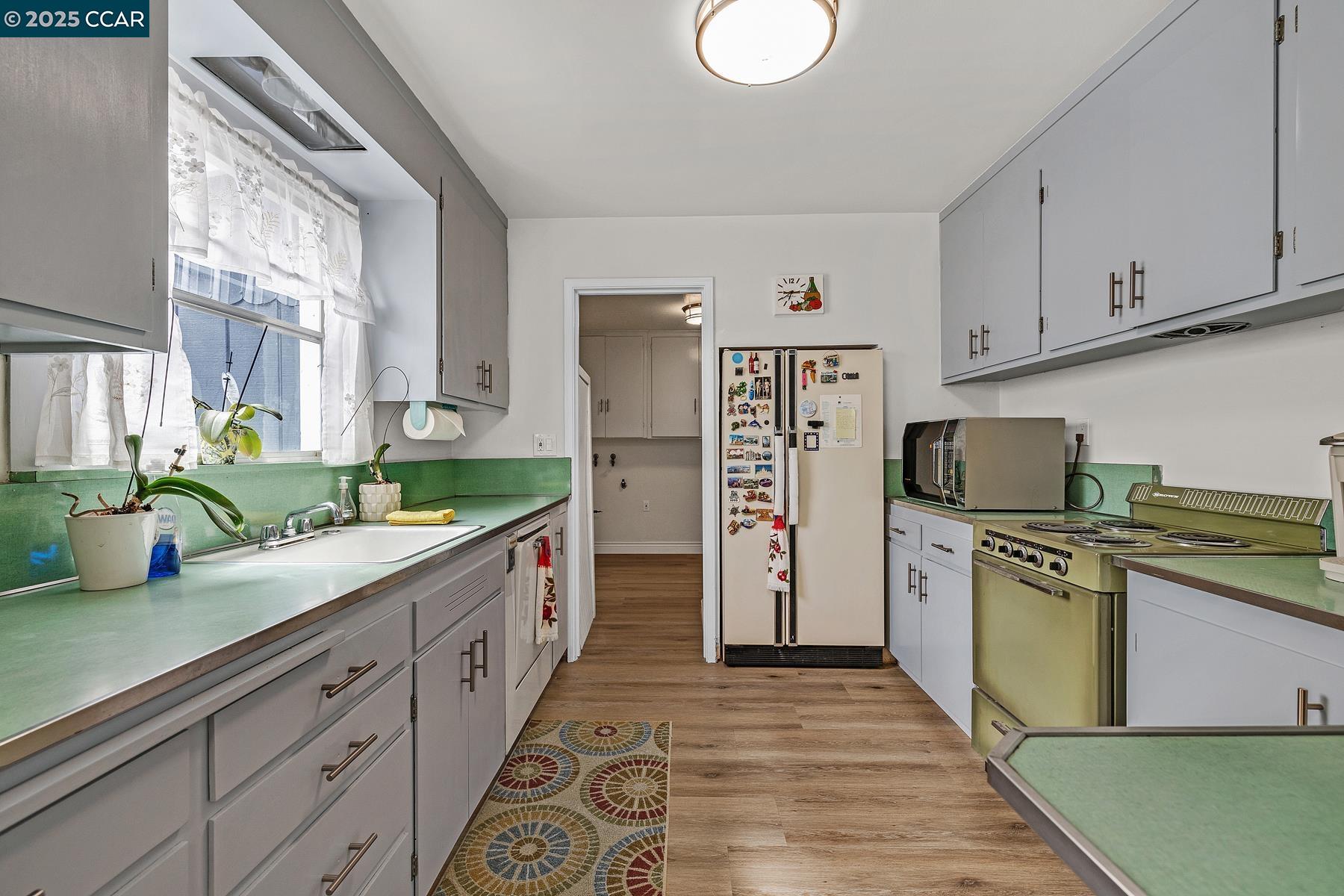 Detail Gallery Image 29 of 40 For 458 36th Street, Richmond,  CA 94805 - 2 Beds | 1 Baths