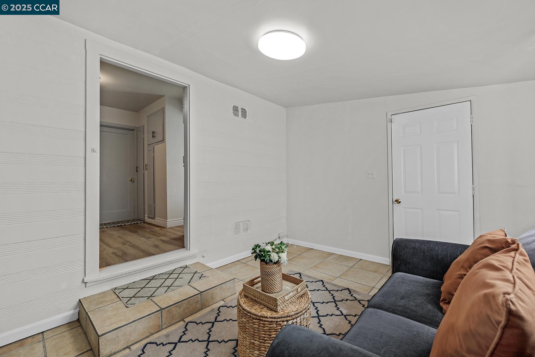 Detail Gallery Image 31 of 40 For 458 36th Street, Richmond,  CA 94805 - 2 Beds | 1 Baths