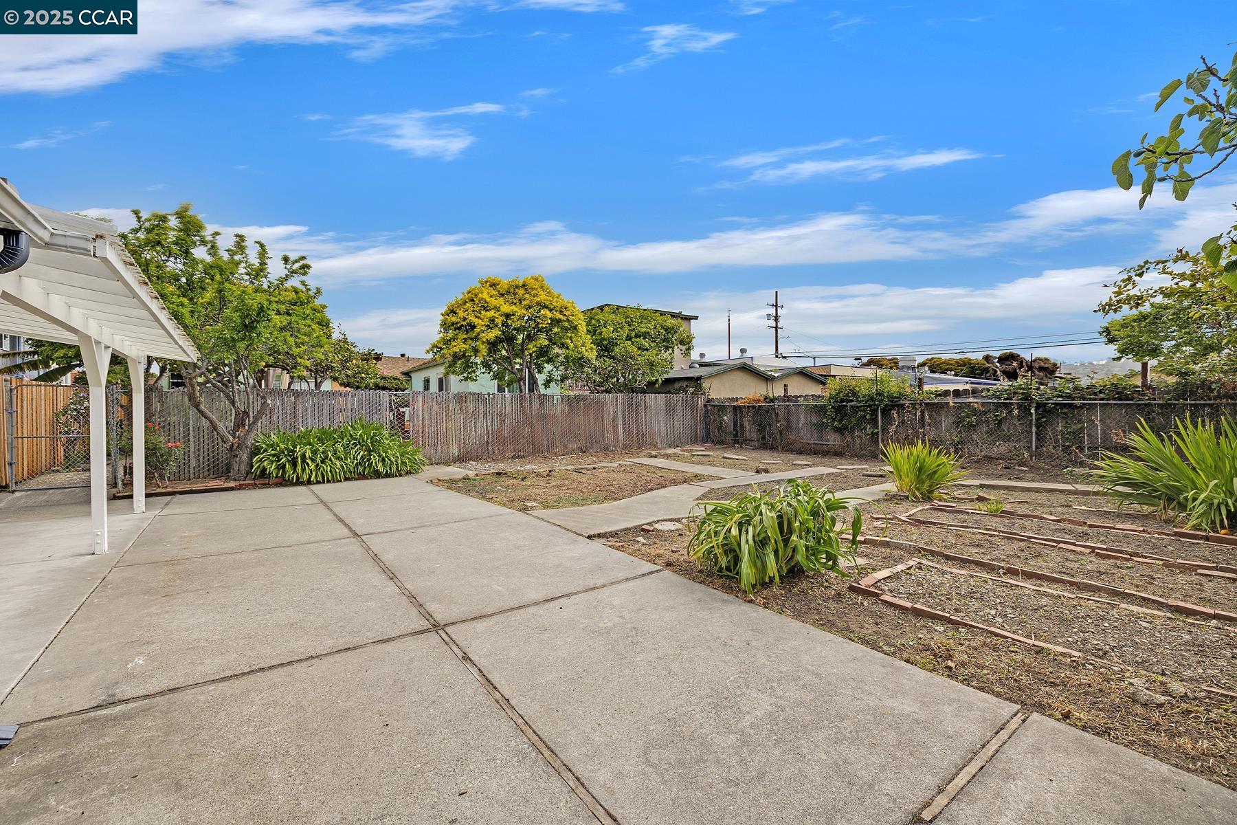Detail Gallery Image 39 of 40 For 458 36th Street, Richmond,  CA 94805 - 2 Beds | 1 Baths