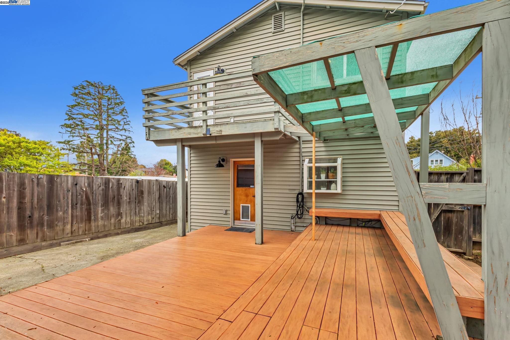 Detail Gallery Image 46 of 56 For 2019 E St, Hayward,  CA 94541 - 3 Beds | 2 Baths