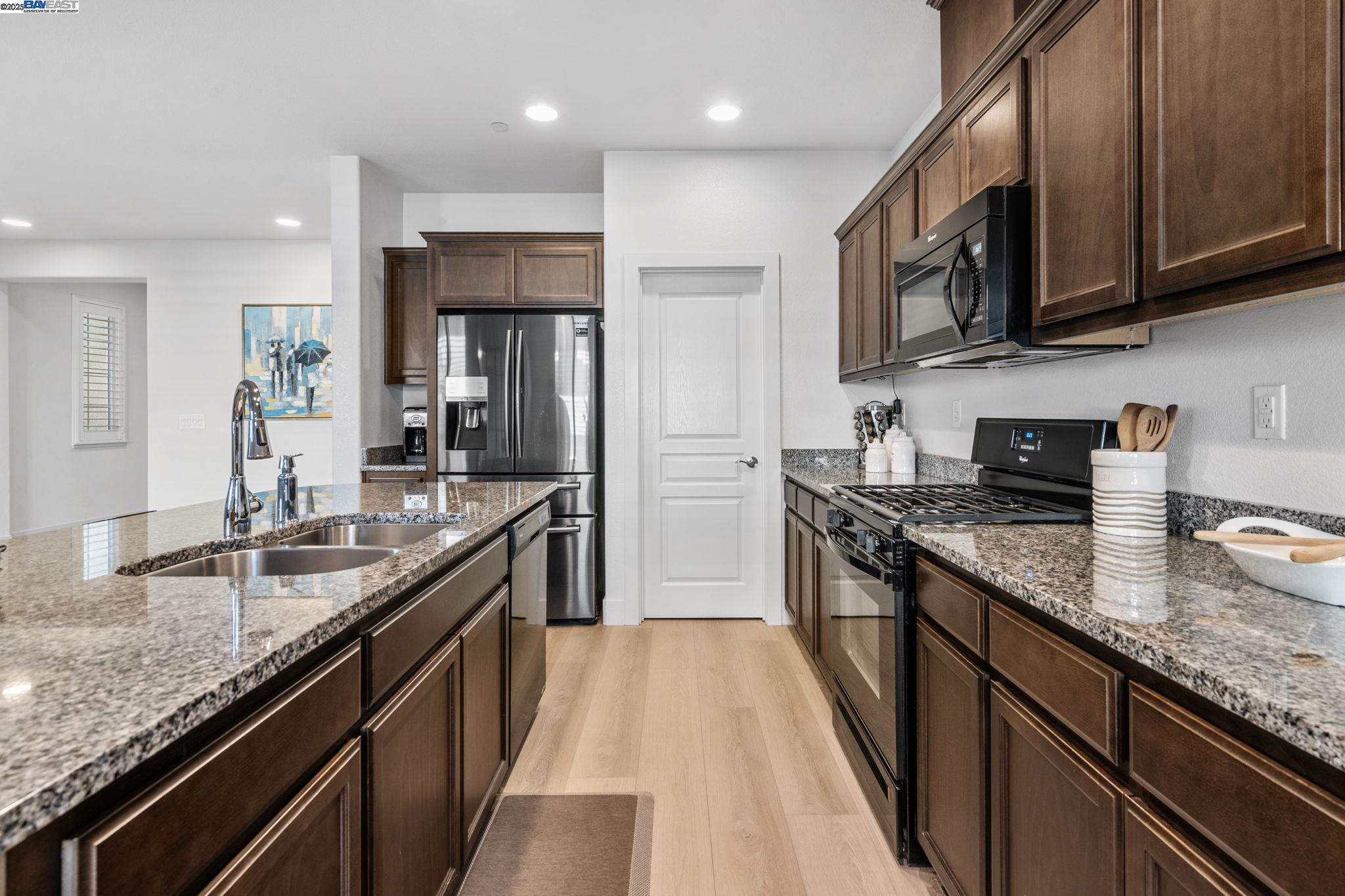 Detail Gallery Image 21 of 50 For 3231 Milton Jenson Way, Tracy,  CA 95377 - 3 Beds | 2/1 Baths