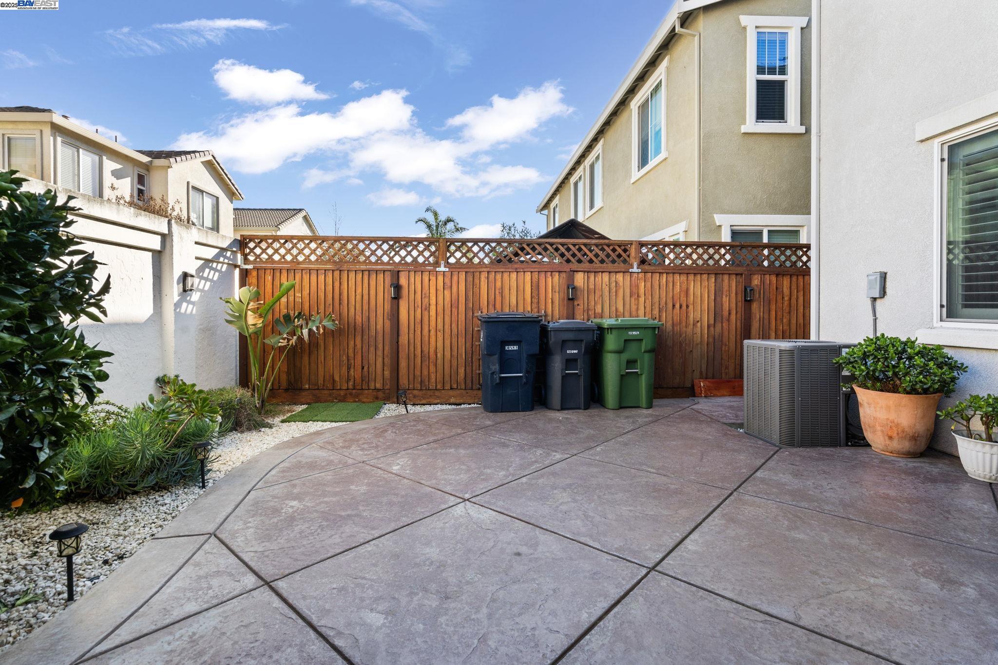 Detail Gallery Image 39 of 50 For 3231 Milton Jenson Way, Tracy,  CA 95377 - 3 Beds | 2/1 Baths