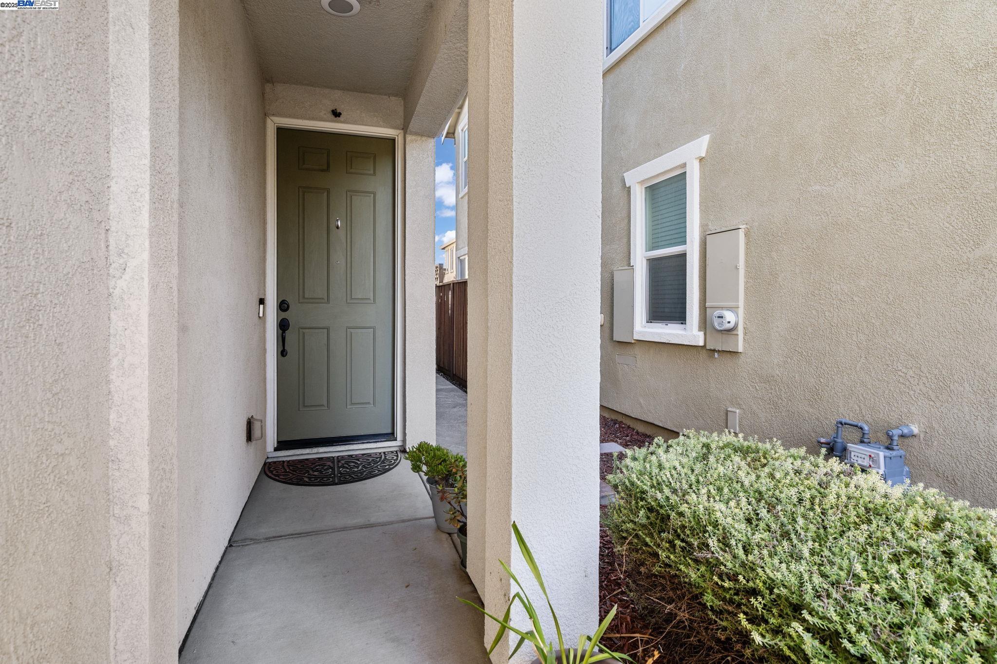 Detail Gallery Image 6 of 50 For 3231 Milton Jenson Way, Tracy,  CA 95377 - 3 Beds | 2/1 Baths
