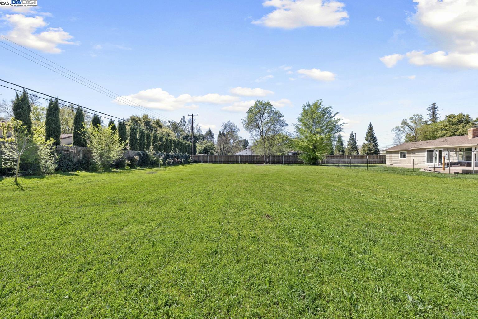 Detail Gallery Image 26 of 30 For 3160 Northrop Ave, Sacramento,  CA 95864 - 3 Beds | 2/2 Baths