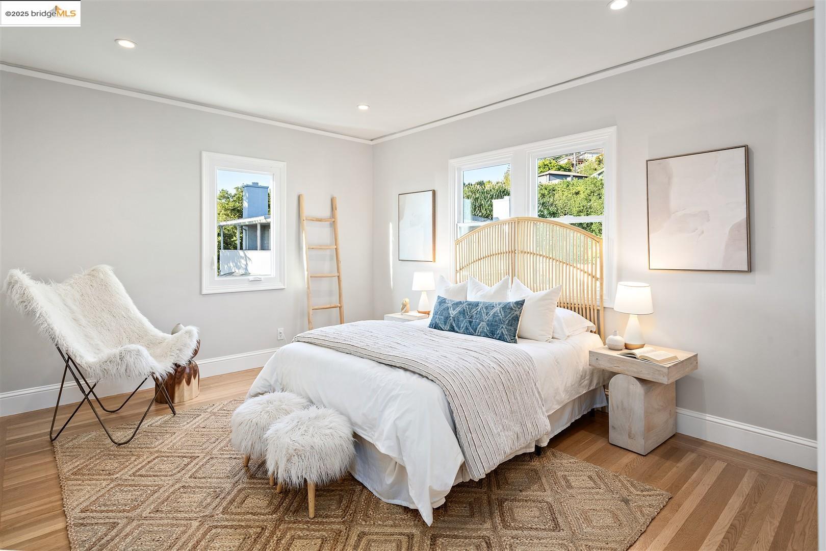 Detail Gallery Image 24 of 47 For 5800 Mendoza Dr, Oakland,  CA 94611 - 3 Beds | 2 Baths