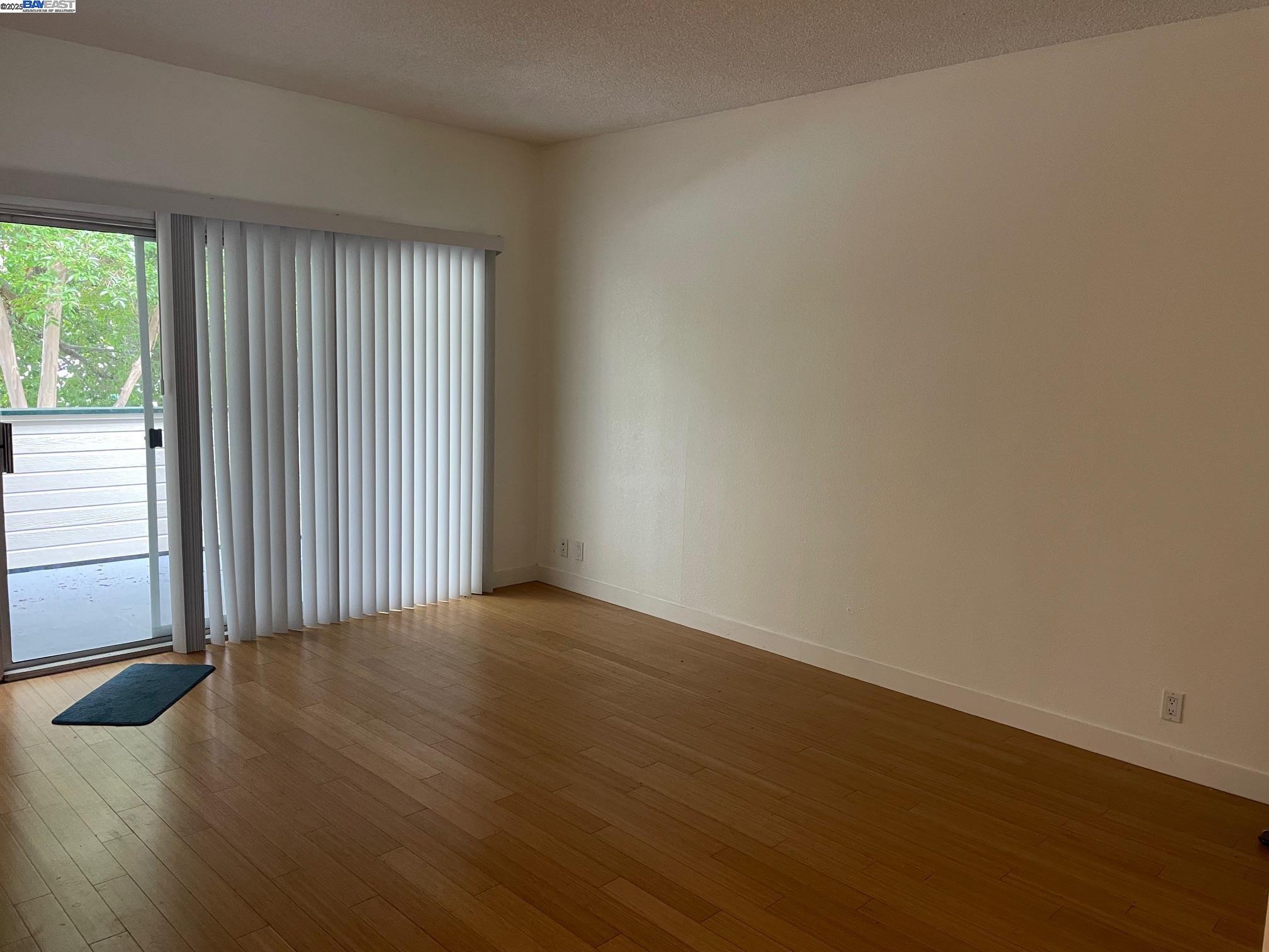 Photo #2: 41097206 Listing 