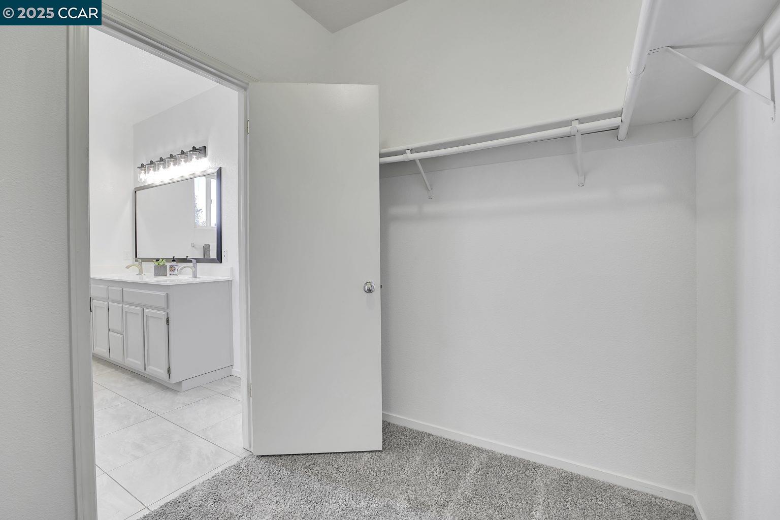 Detail Gallery Image 21 of 37 For 563 Silver Saddle Dr, Pittsburg,  CA 94565 - 4 Beds | 2 Baths