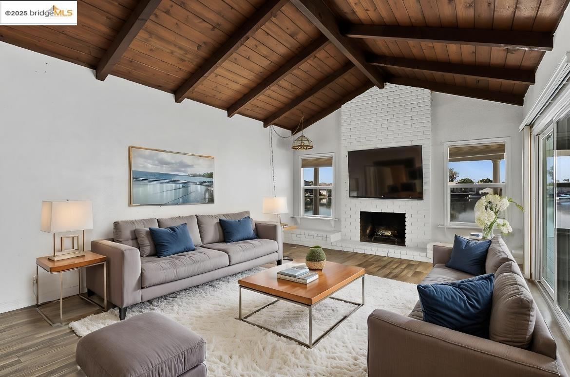 Detail Gallery Image 1 of 30 For 780 Beaver Ln, Discovery Bay,  CA 94505 - 3 Beds | 2 Baths