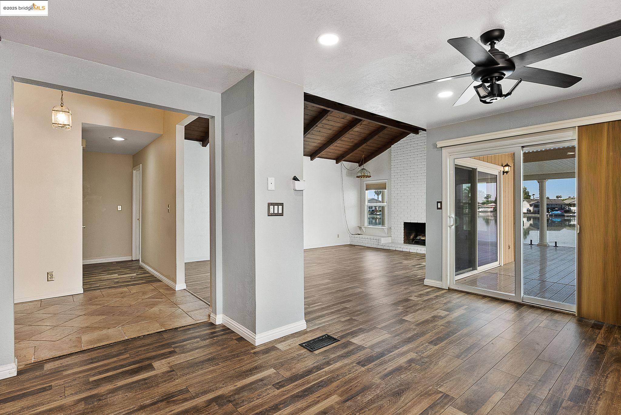 Detail Gallery Image 13 of 30 For 780 Beaver Ln, Discovery Bay,  CA 94505 - 3 Beds | 2 Baths
