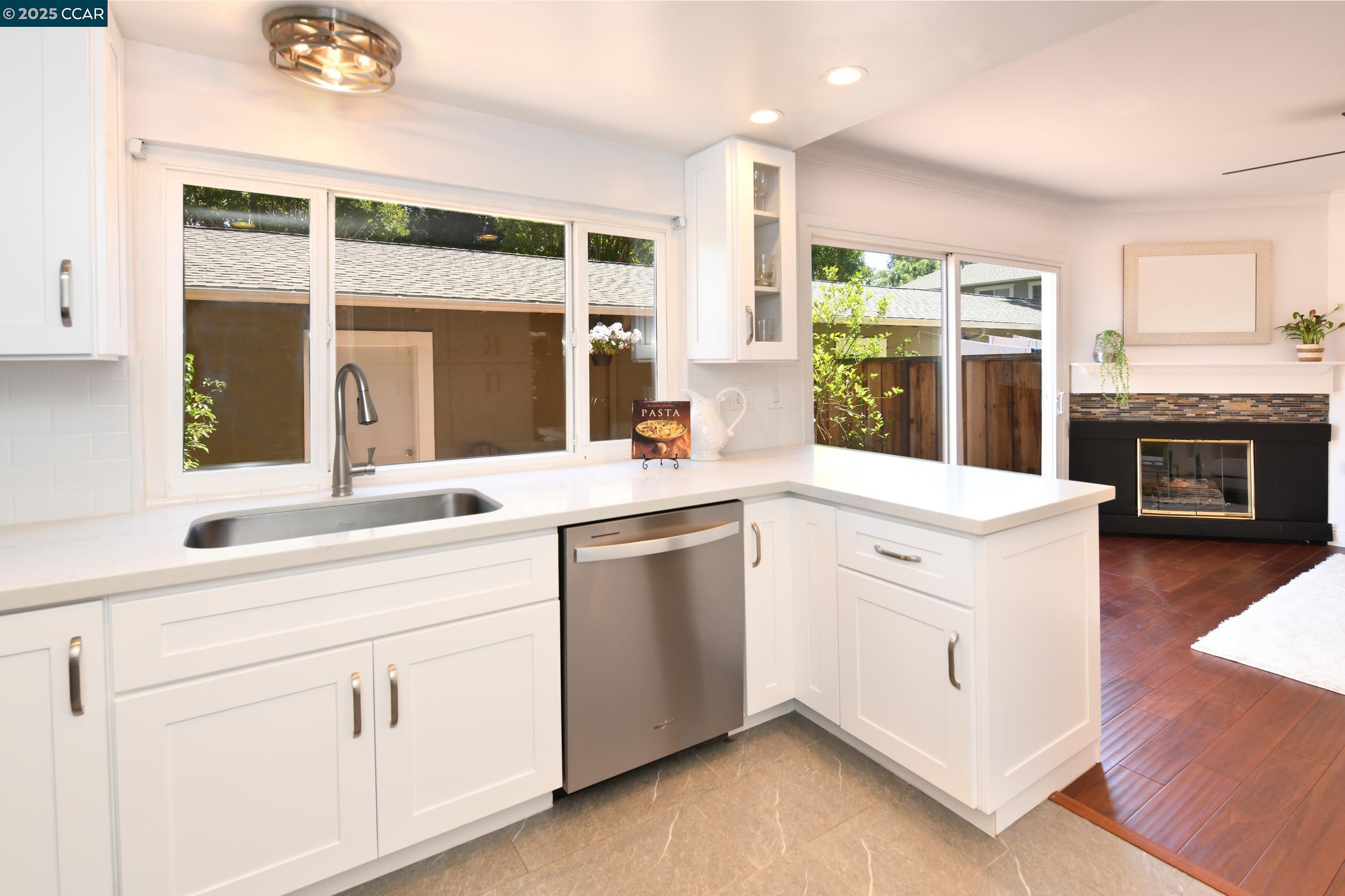 Photo #13: 41097213 Listing: Photo #13