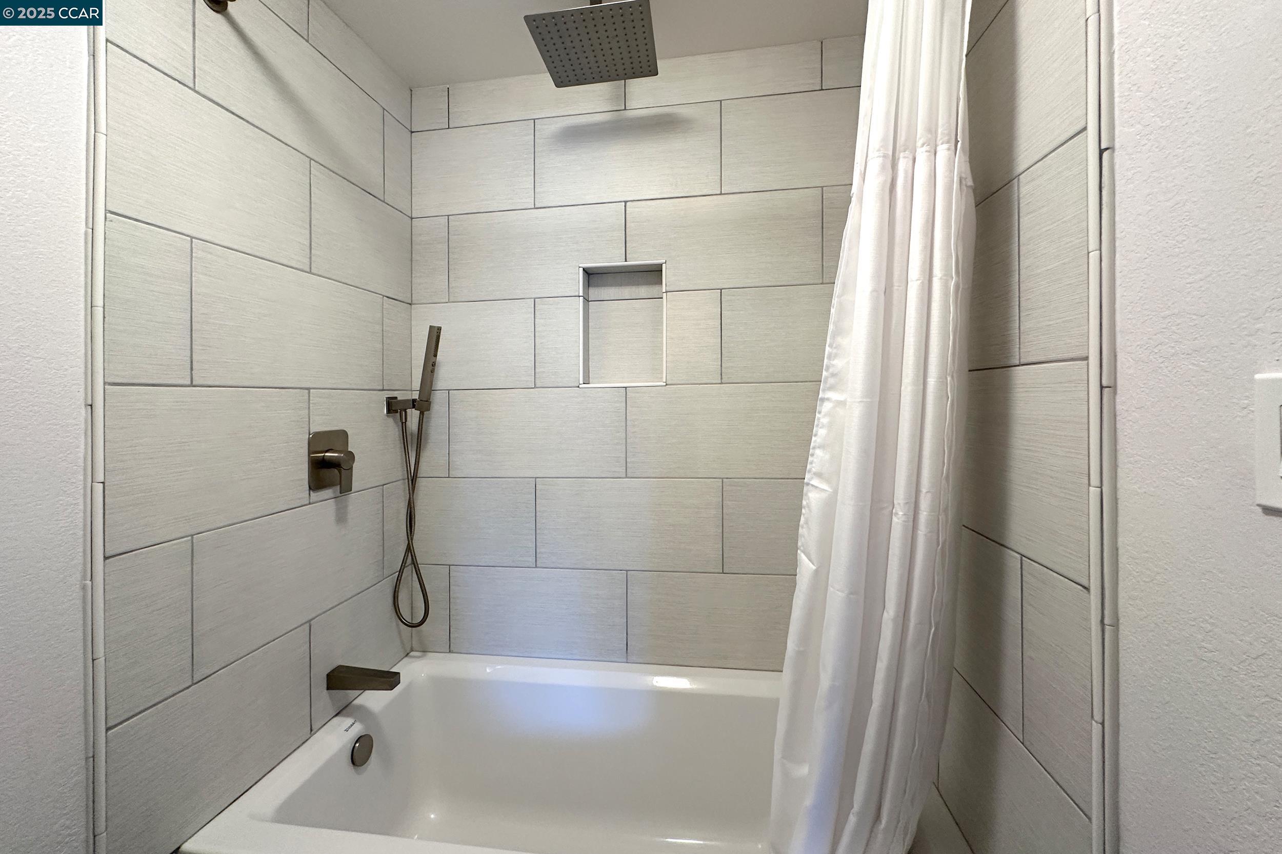 Photo #22: 41097213 Listing: Photo #22