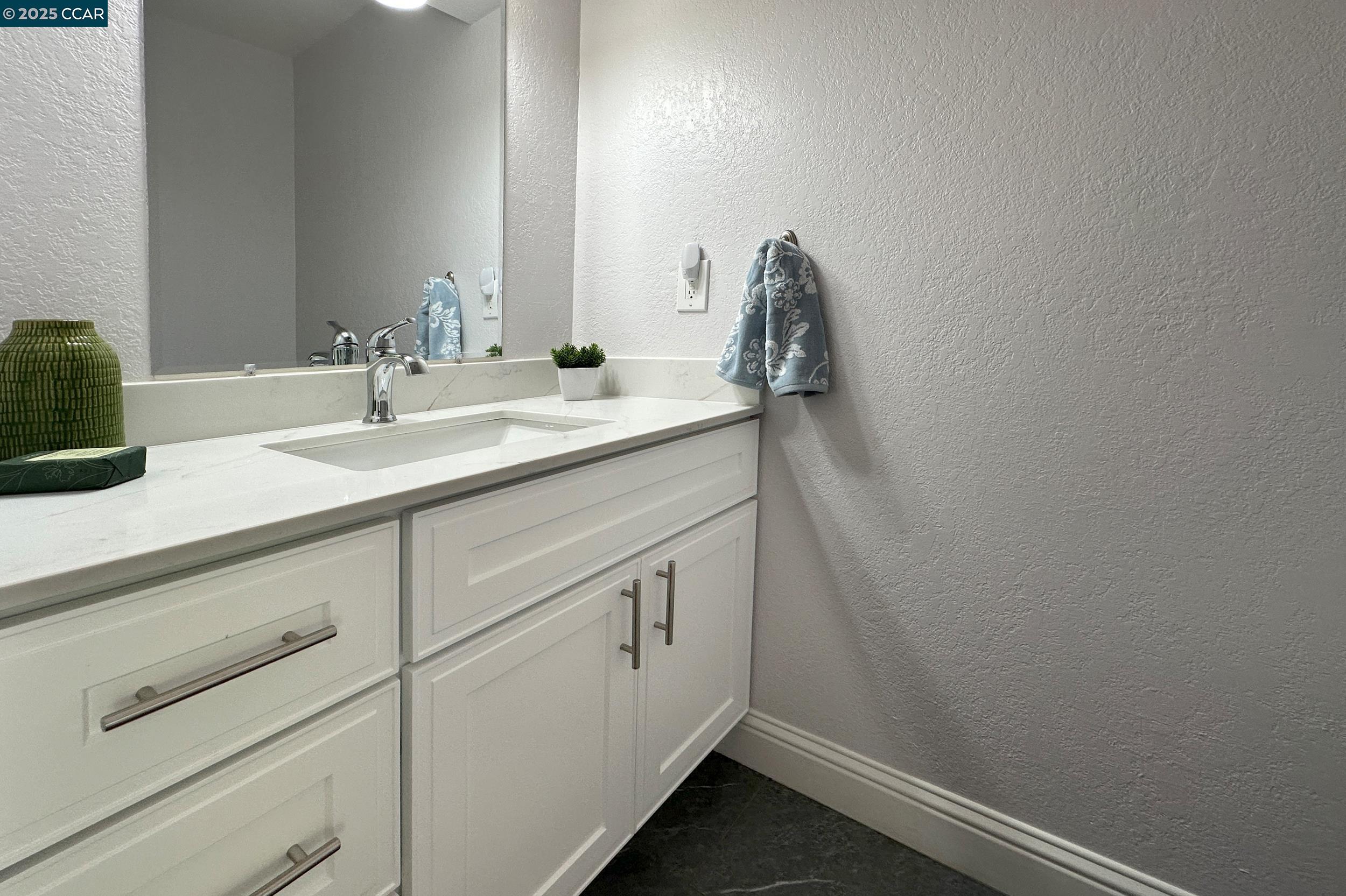 Photo #29: 41097213 Listing: Photo #29