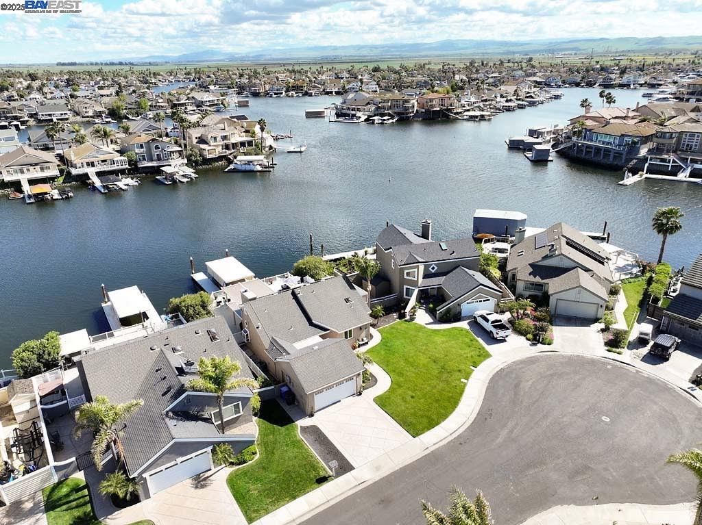 Detail Gallery Image 2 of 49 For 1864 Dune Point Way, Discovery Bay,  CA 94505 - 3 Beds | 2 Baths