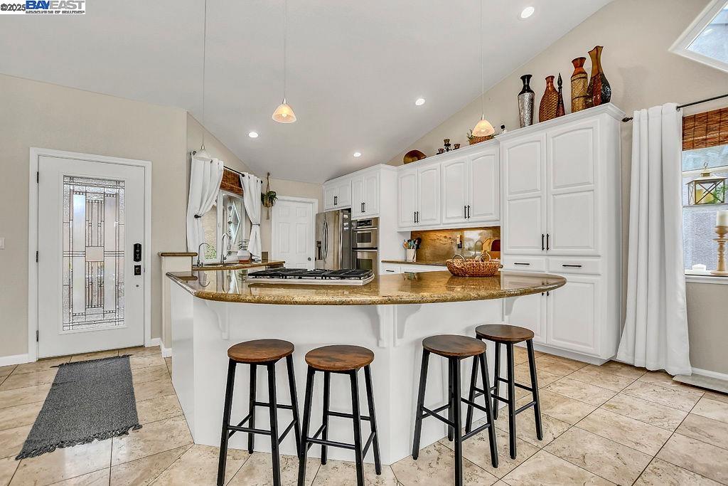 Detail Gallery Image 14 of 49 For 1864 Dune Point Way, Discovery Bay,  CA 94505 - 3 Beds | 2 Baths