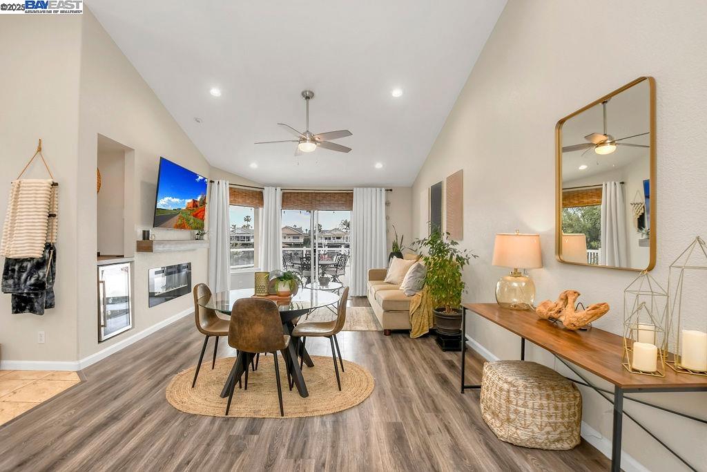 Detail Gallery Image 10 of 49 For 1864 Dune Point Way, Discovery Bay,  CA 94505 - 3 Beds | 2 Baths