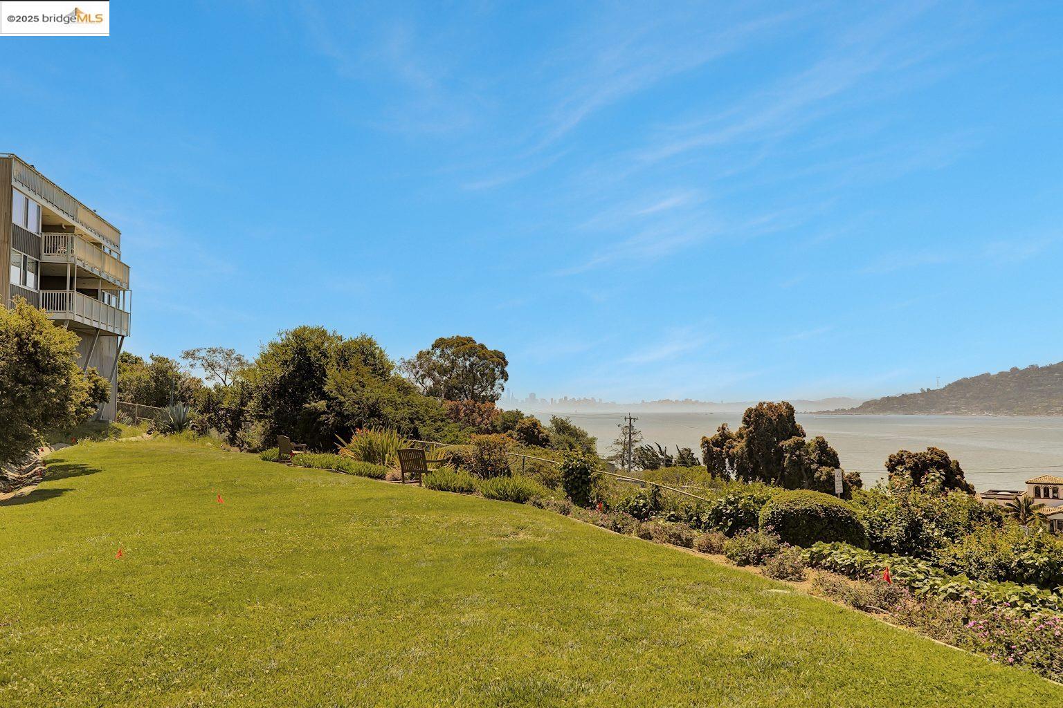 Detail Gallery Image 23 of 30 For 14 Janet Way #151,  Tiburon,  CA 94920 - 1 Beds | 1 Baths