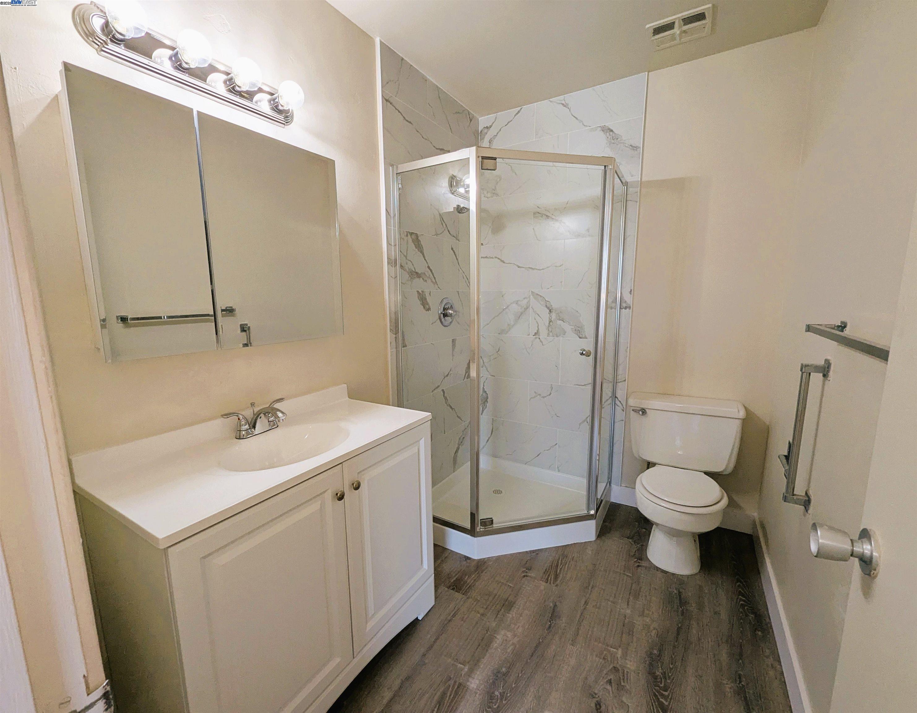 Photo #15: 41097225 Listing: Photo #15