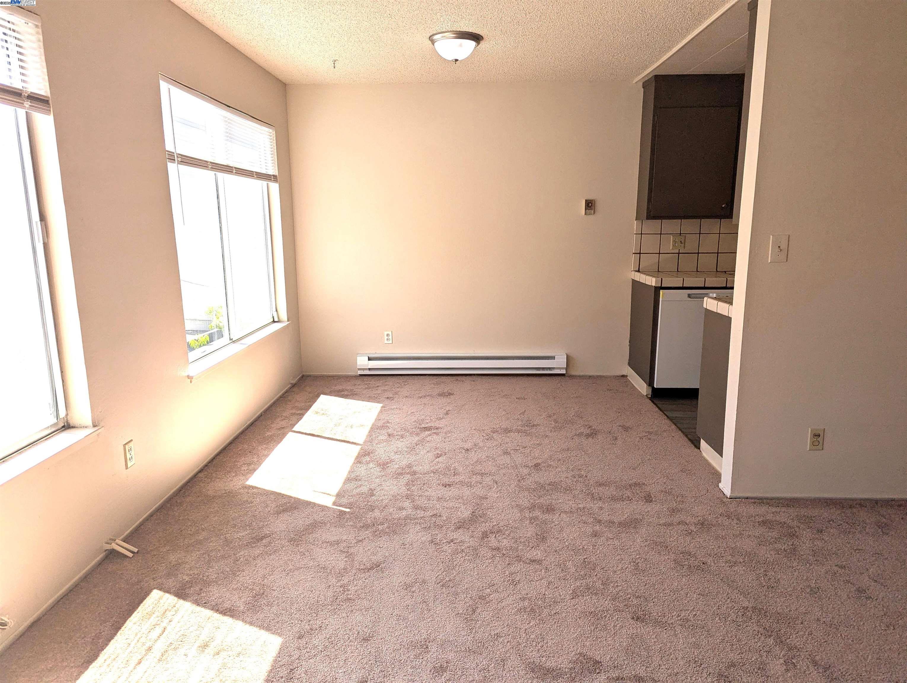 Photo #8: 41097225 Listing: Photo #8