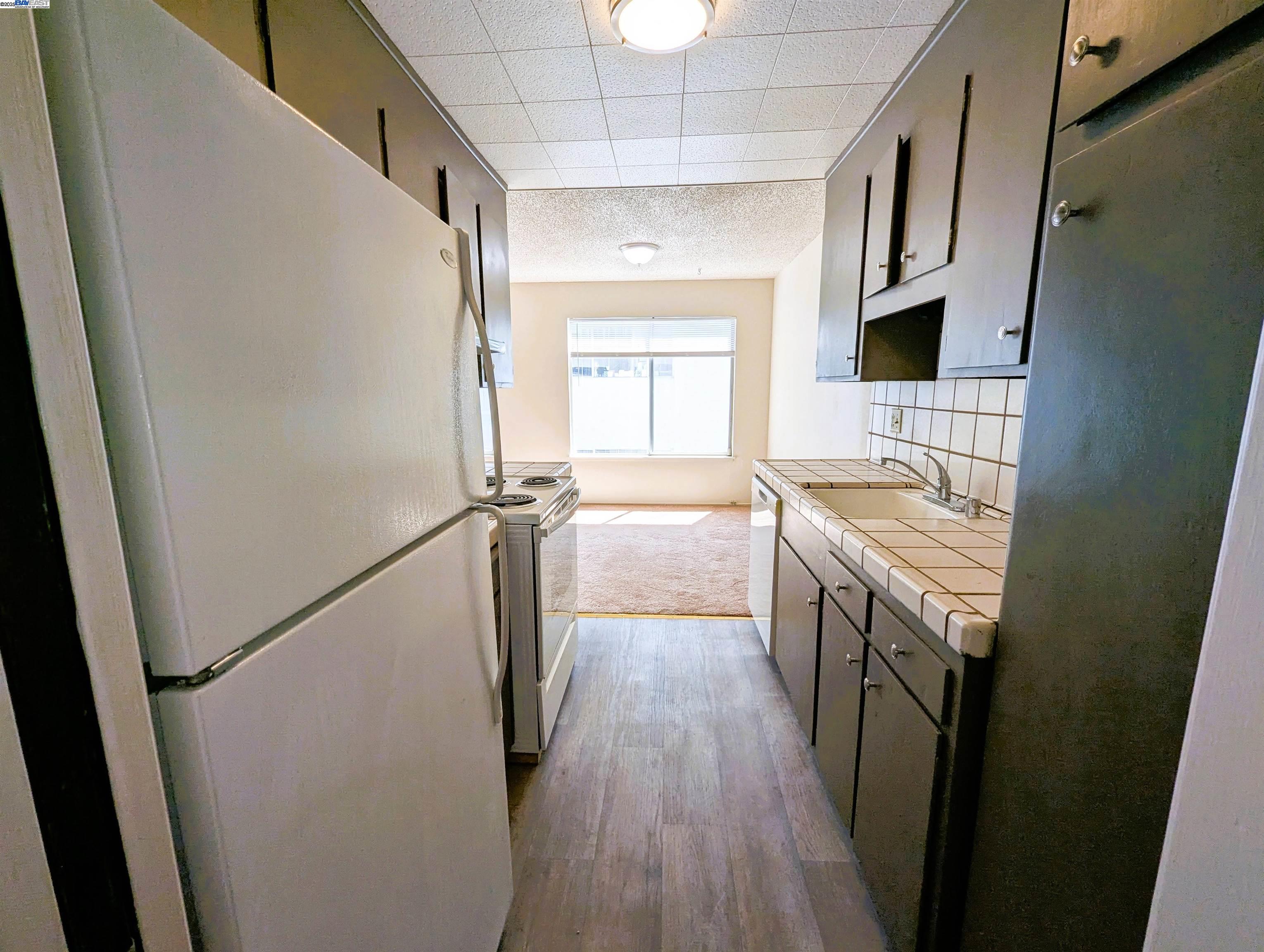 Photo #10: 41097225 Listing: Photo #10