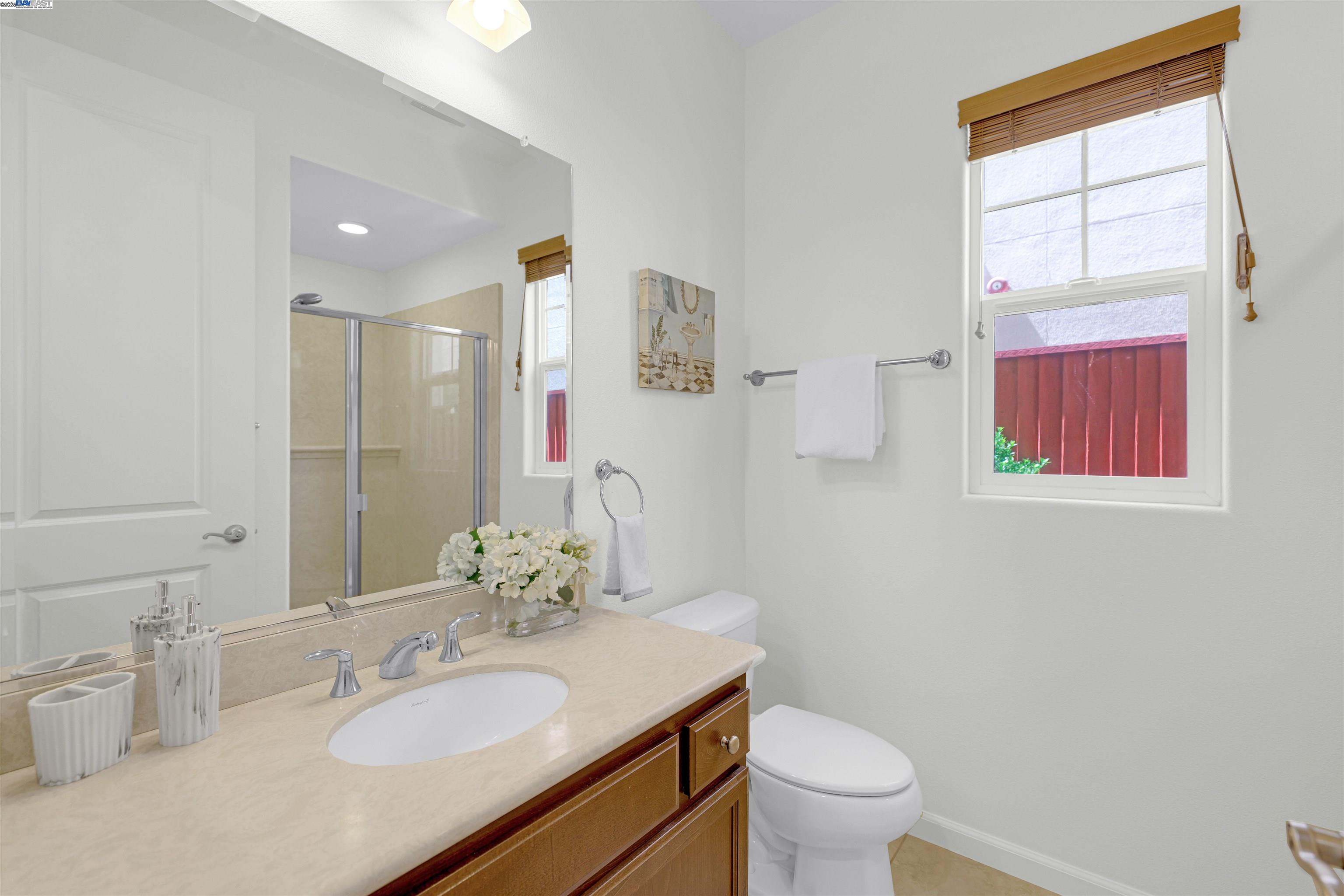 Detail Gallery Image 22 of 60 For 193 Lucy Ln, San Ramon,  CA 94582 - 4 Beds | 4 Baths