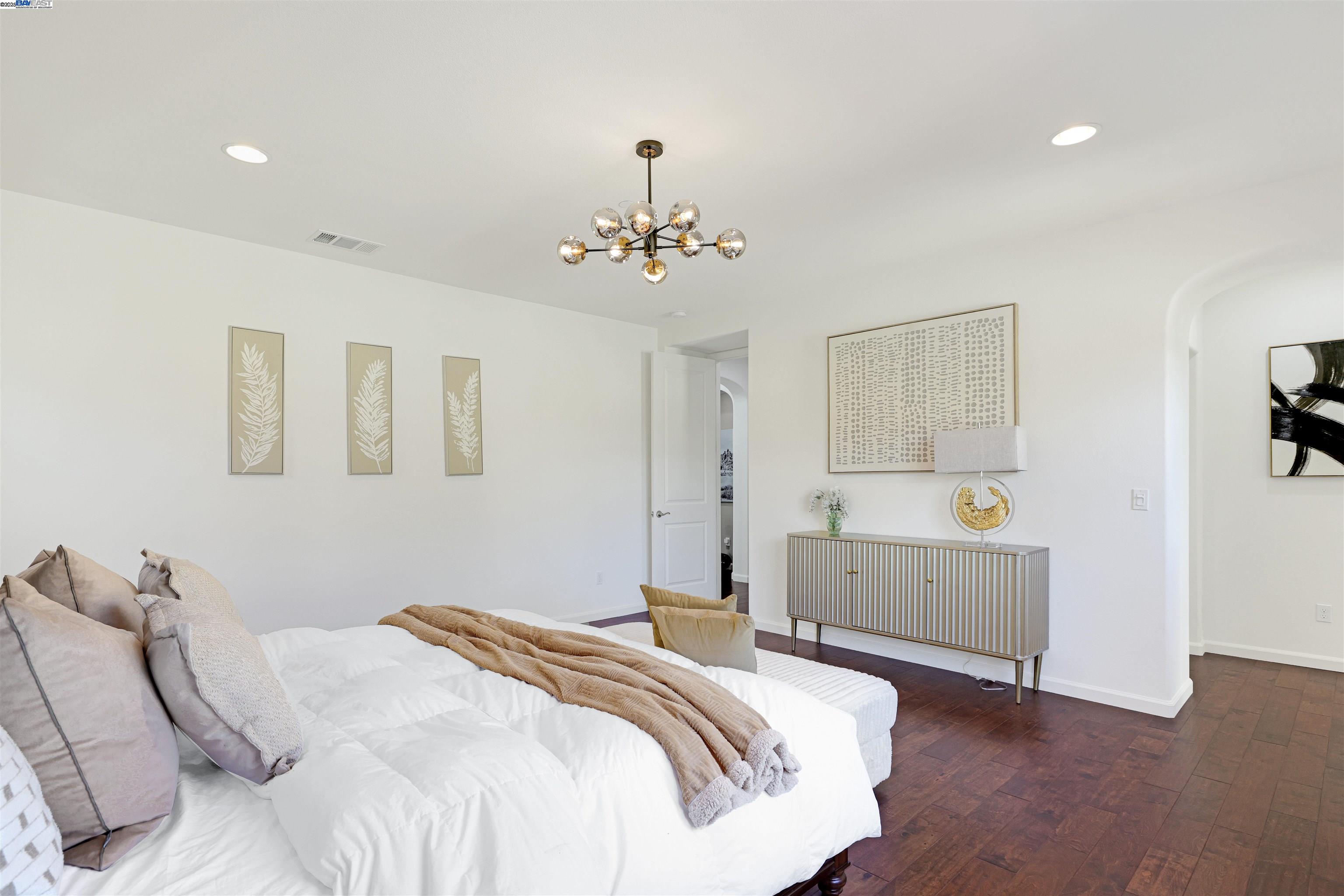 Detail Gallery Image 30 of 60 For 193 Lucy Ln, San Ramon,  CA 94582 - 4 Beds | 4 Baths