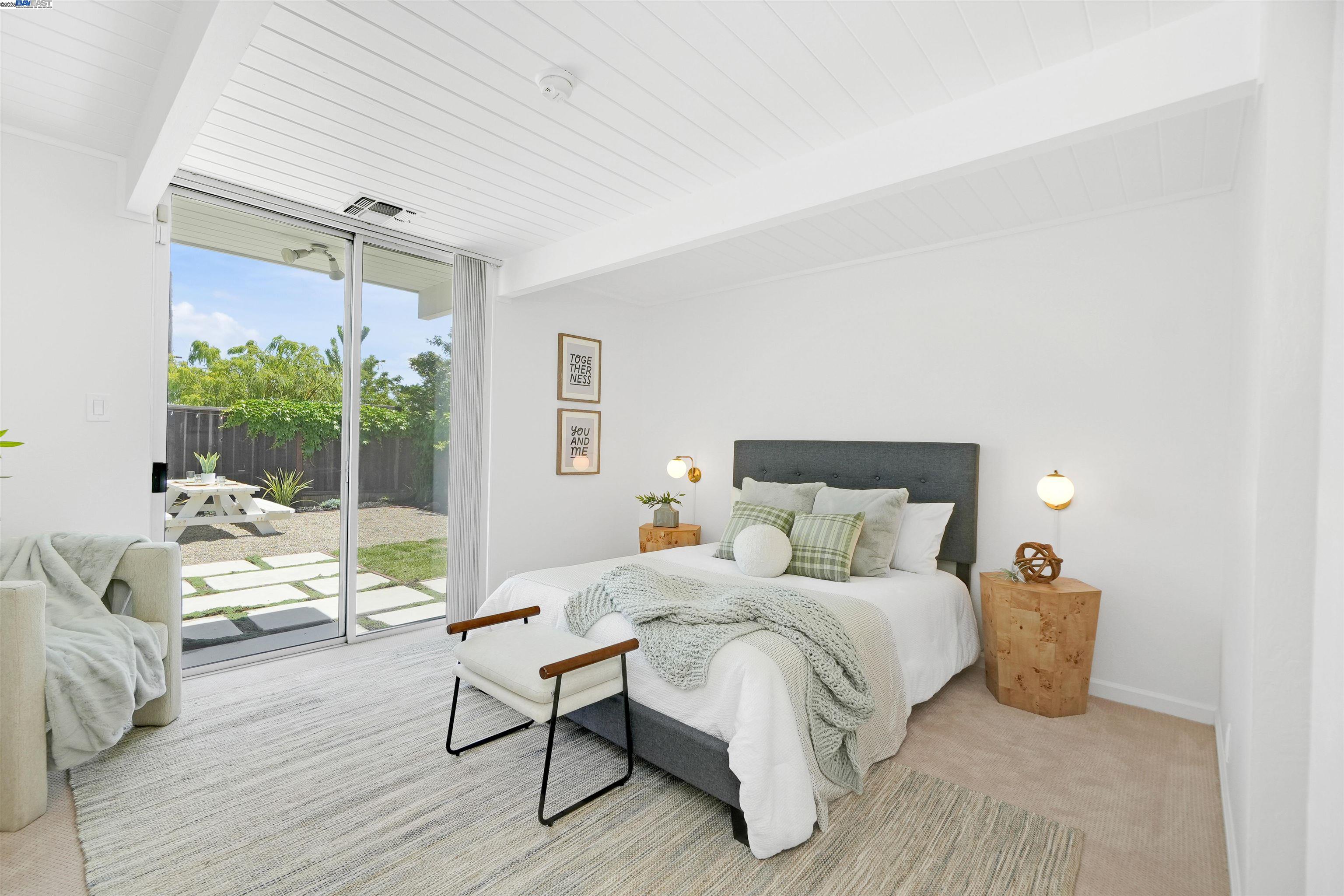 Detail Gallery Image 26 of 59 For 5893 Highwood Rd, Castro Valley,  CA 94552 - 4 Beds | 2 Baths