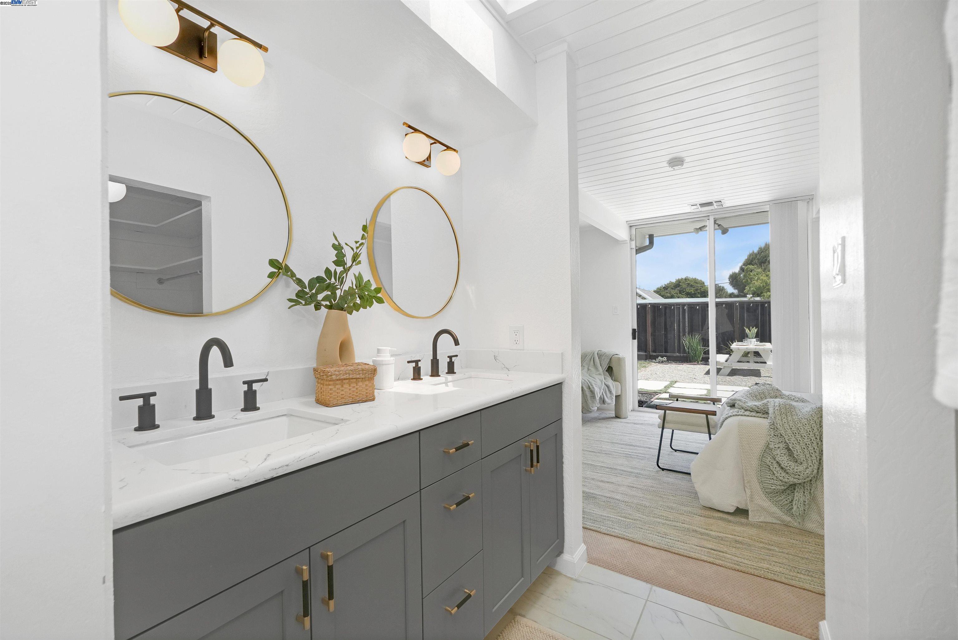 Detail Gallery Image 28 of 59 For 5893 Highwood Rd, Castro Valley,  CA 94552 - 4 Beds | 2 Baths
