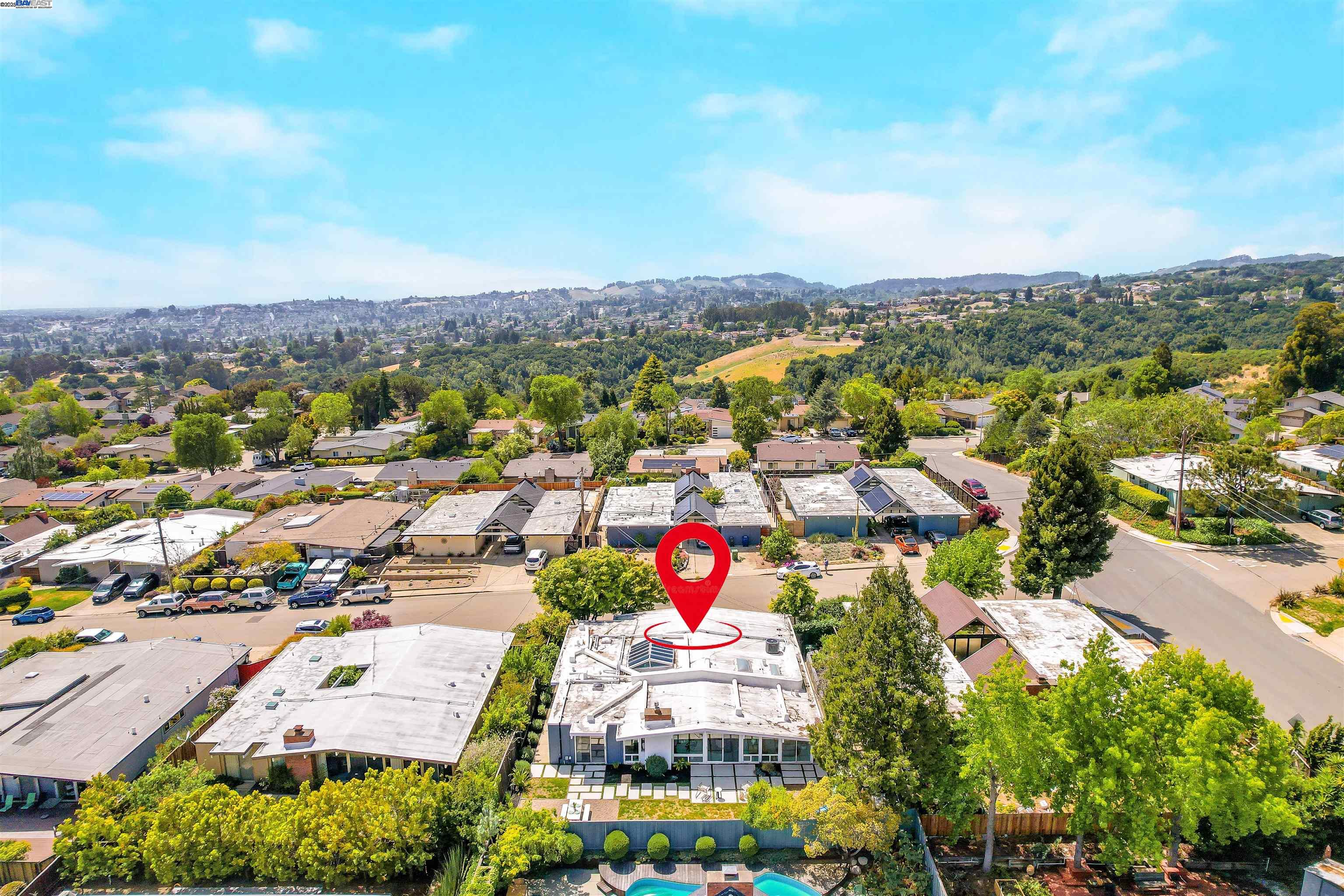 Detail Gallery Image 50 of 59 For 5893 Highwood Rd, Castro Valley,  CA 94552 - 4 Beds | 2 Baths