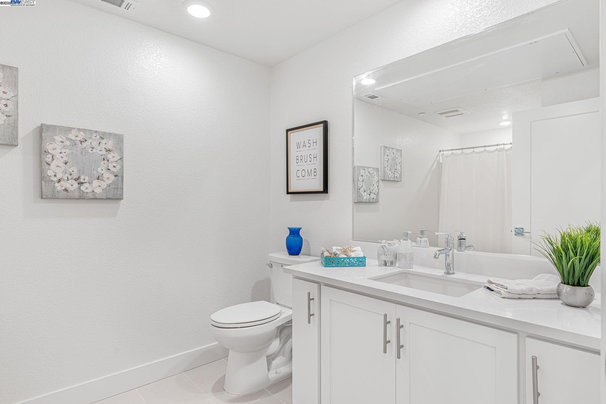 Detail Gallery Image 14 of 36 For 3873 Quantum Dr #400,  Fremont,  CA 94538 - 2 Beds | 2 Baths